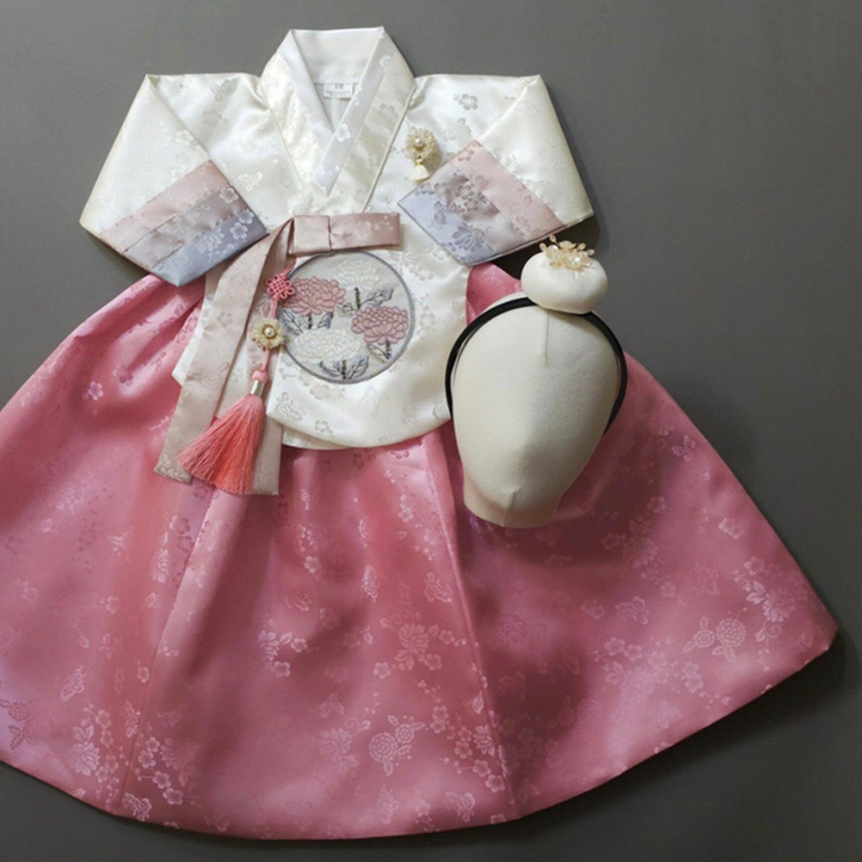 Yunjae Pink Skirt Girl Hanbok (100D-15YR) - Native Korean