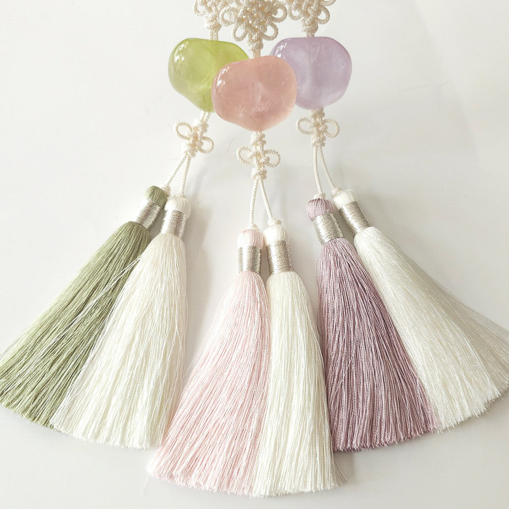 Pebble Duo Tassel Norigae