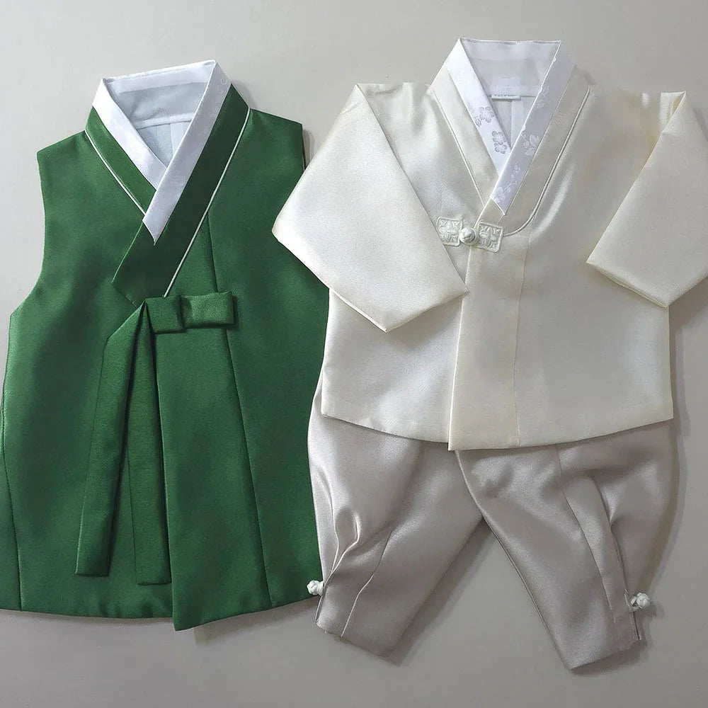 Green and white Yoonwoo Boy Hanbok set by Native Korean