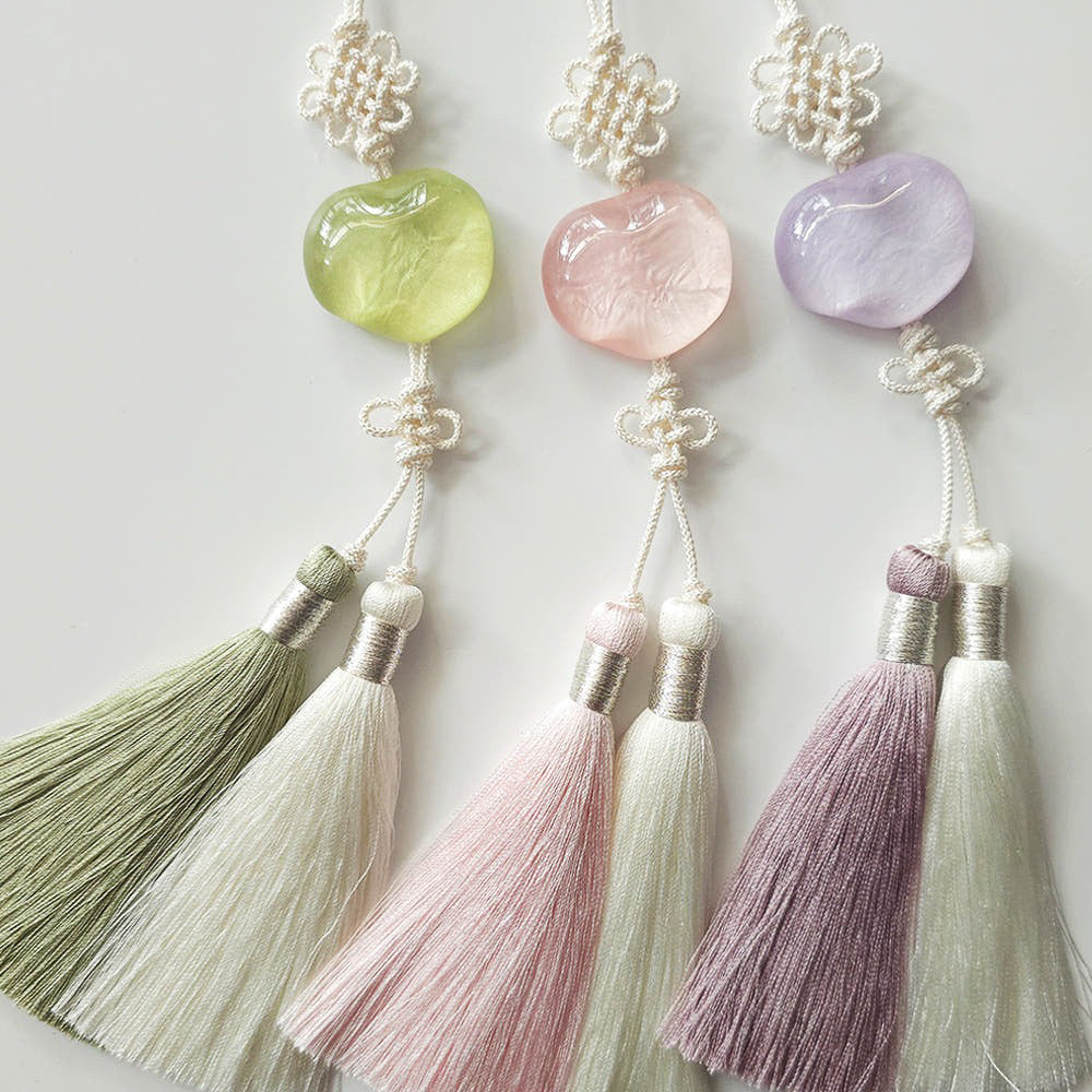 Pebble Duo Tassel Norigae