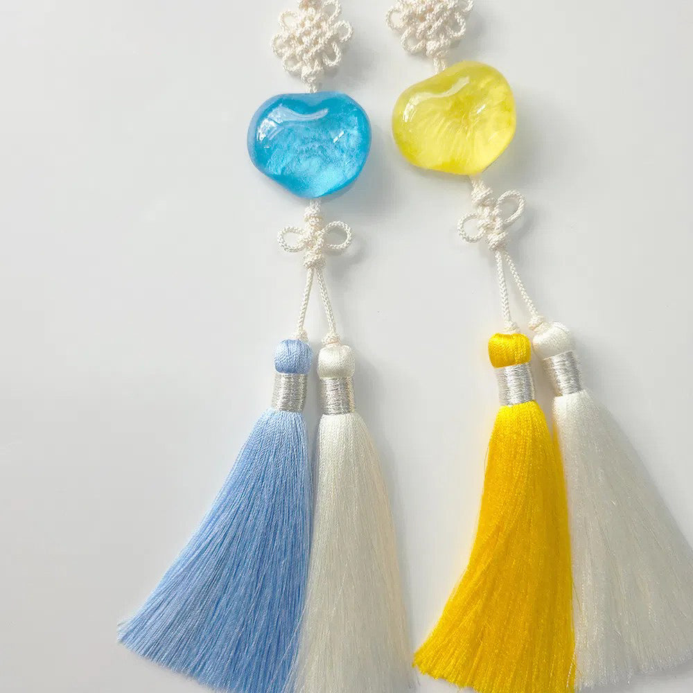 Pebble Duo Tassel Norigae