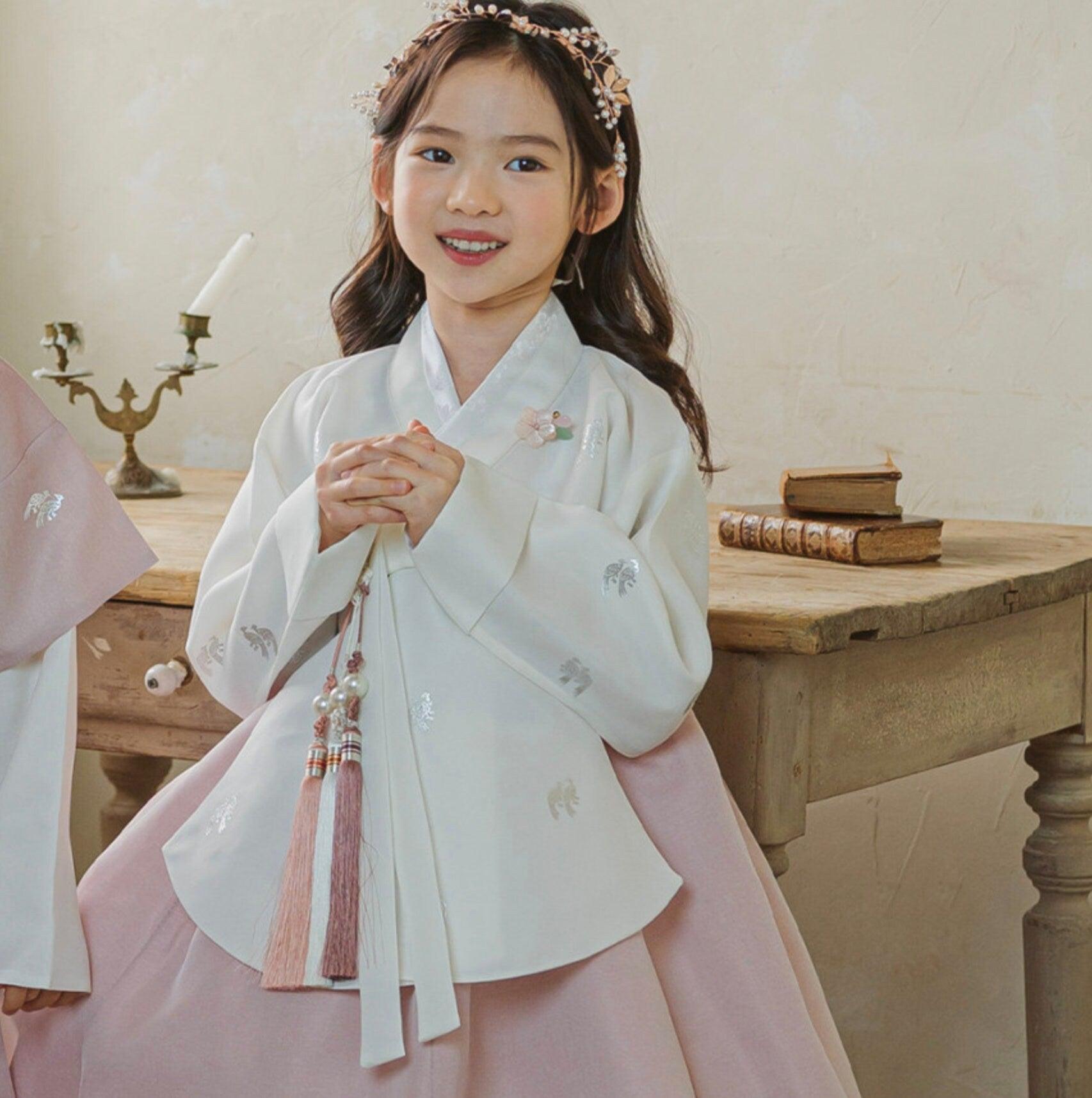 Iseo Indie Pink Girl Hanbok (100D-15YR) - Native Korean