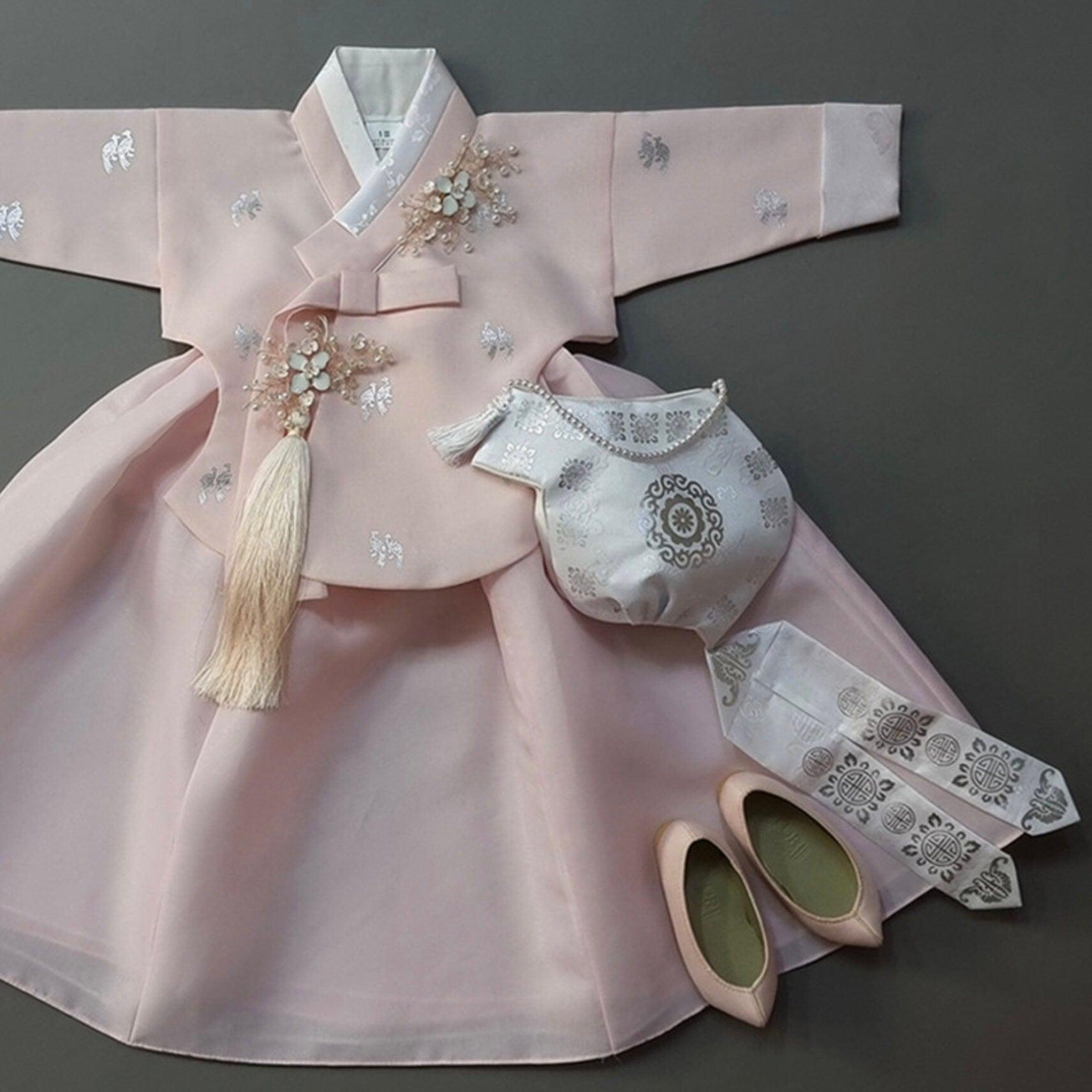 Iseo L.Pink Girl Hanbok (100D-15YR) - Native Korean