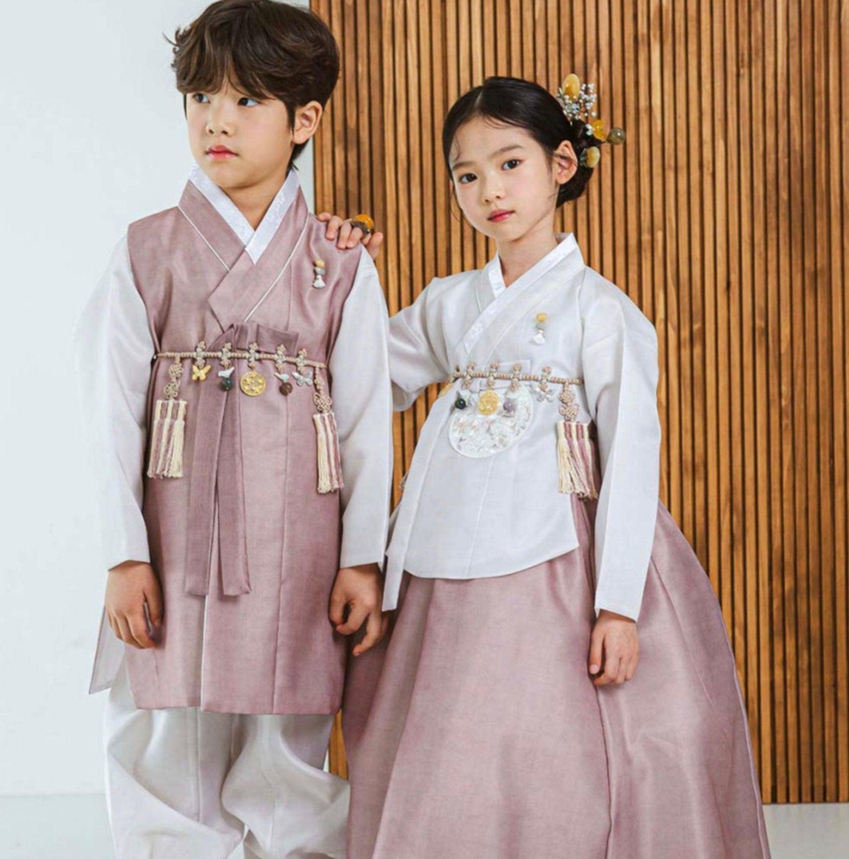 Jaehee Brown L.Beige Boy Hanbok (100D-10YR) - Native Korean