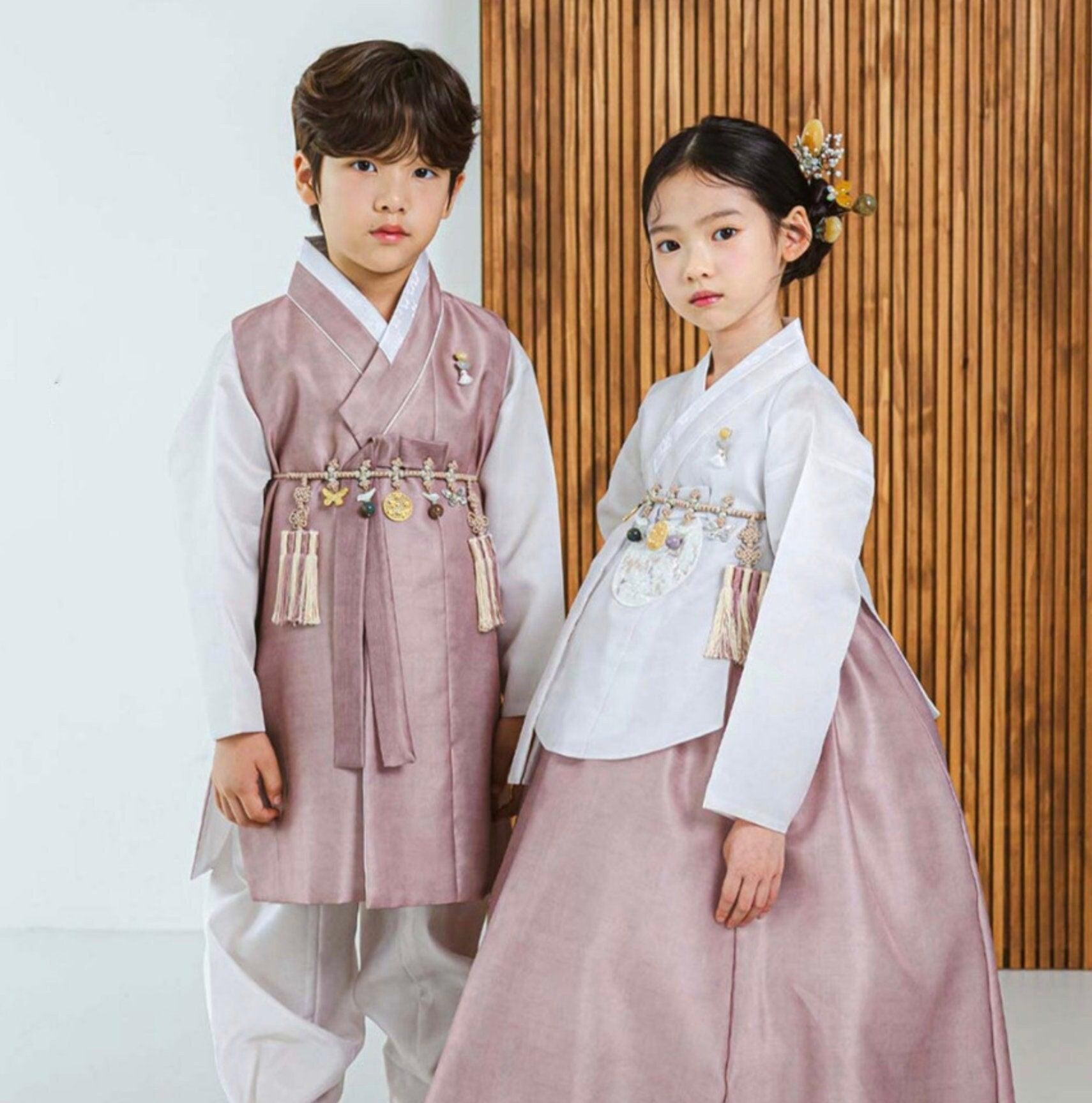 Jaehee Brown L.Beige Boy Hanbok (100D-10YR) - Native Korean