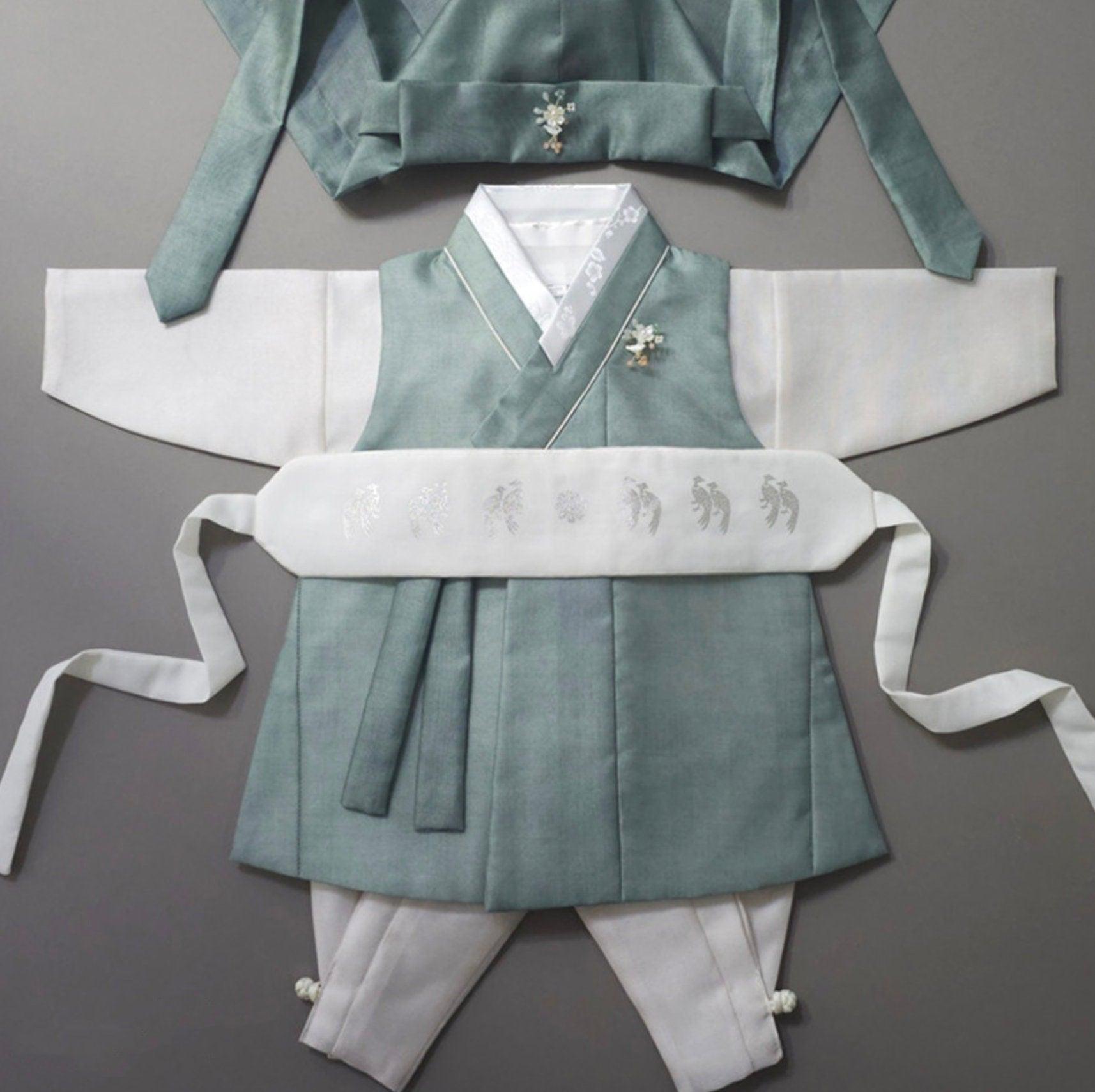 Jaehee Green L.Beige Boy Hanbok (100D-10YR) - Native Korean