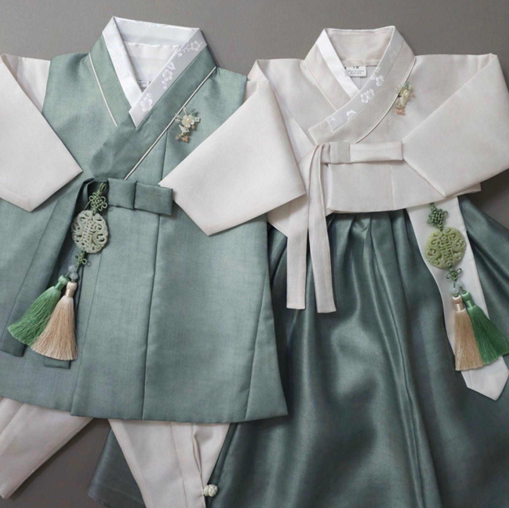 Jaehee Green L.Beige Boy Hanbok (100D-10YR) - Native Korean