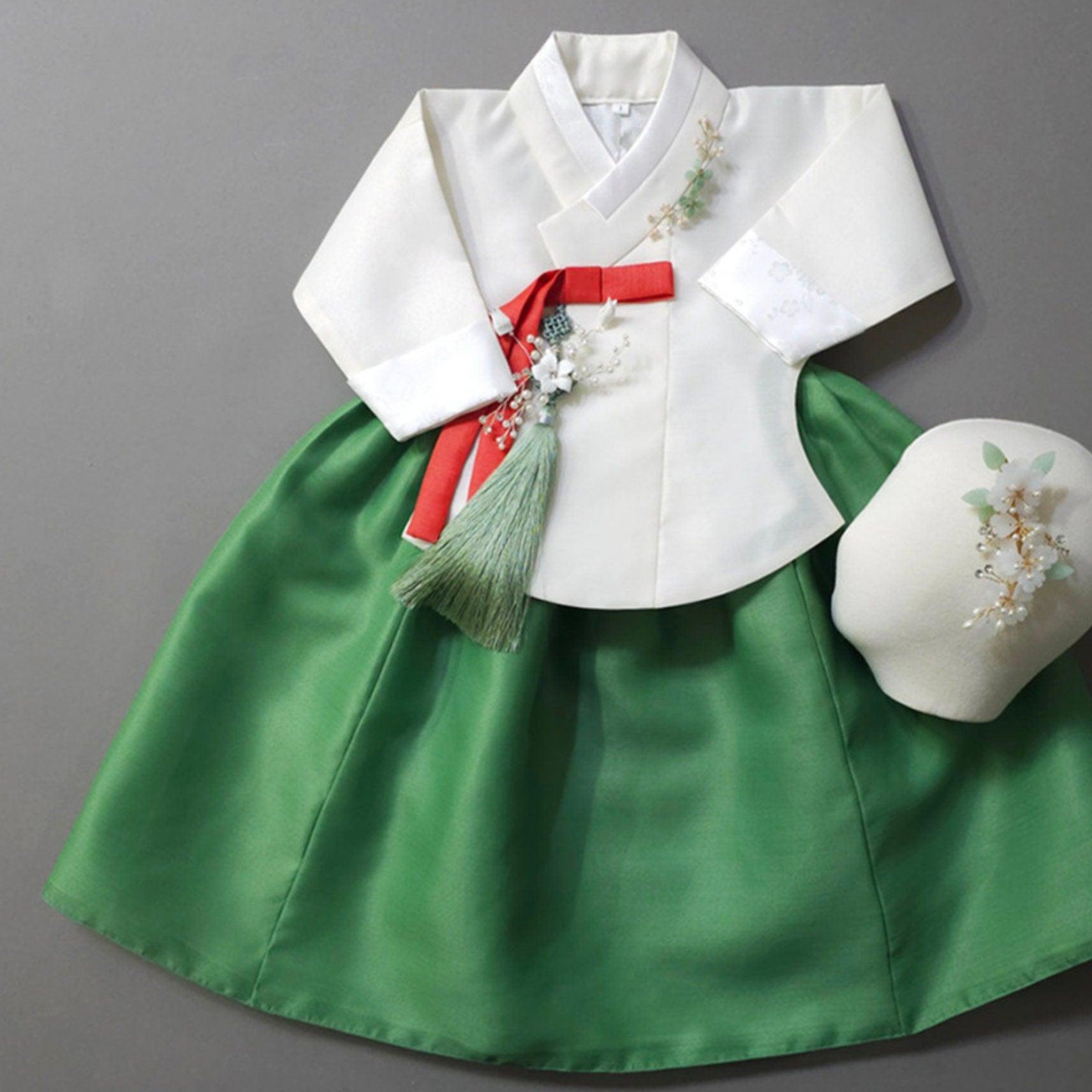 Jay Ivory Dangui Green Girl Hanbok (100D-10YR) - Native Korean