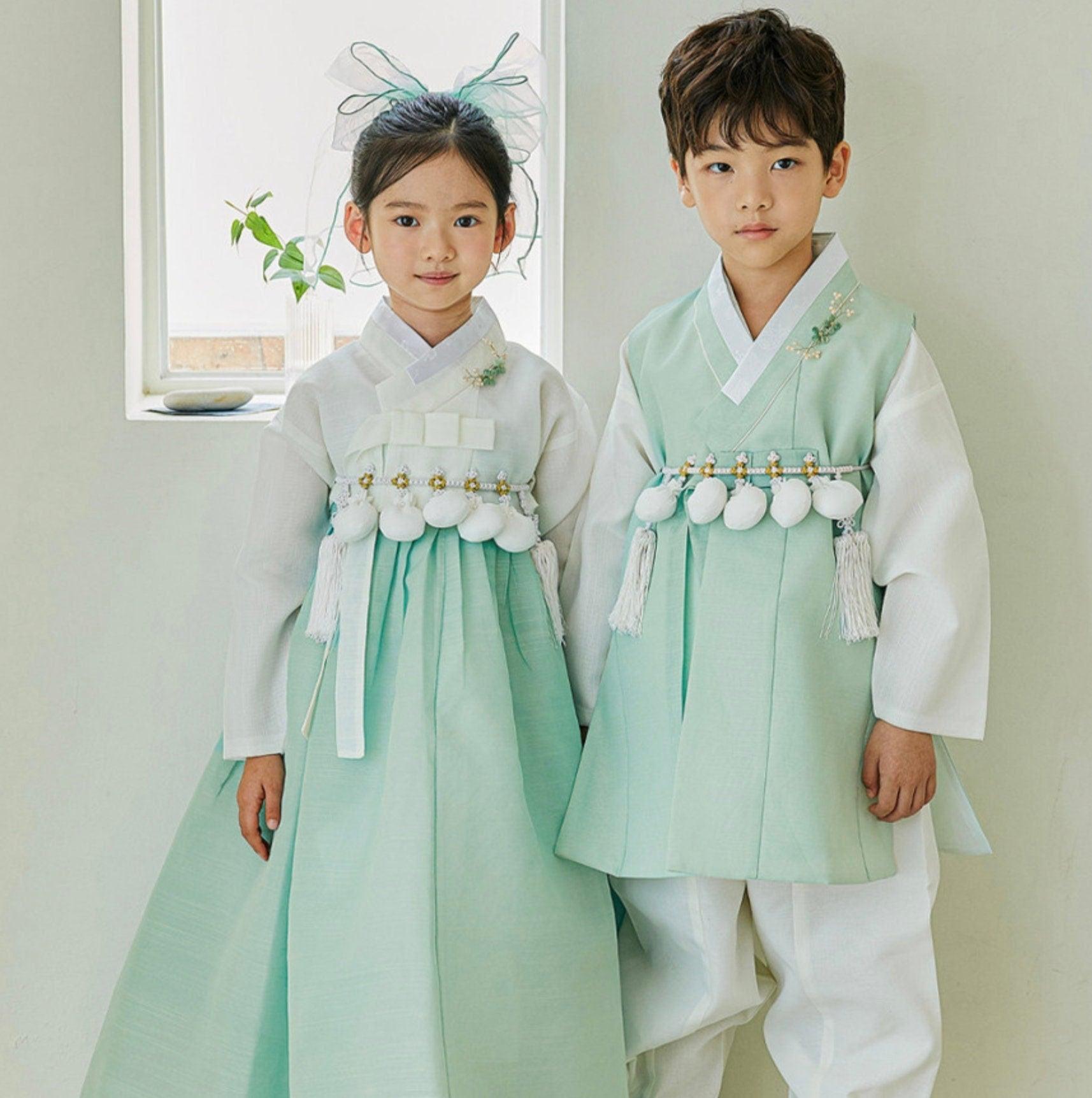 Jeongseong Mint Ivory Boy Hanbok (100D-10YR) - Native Korean