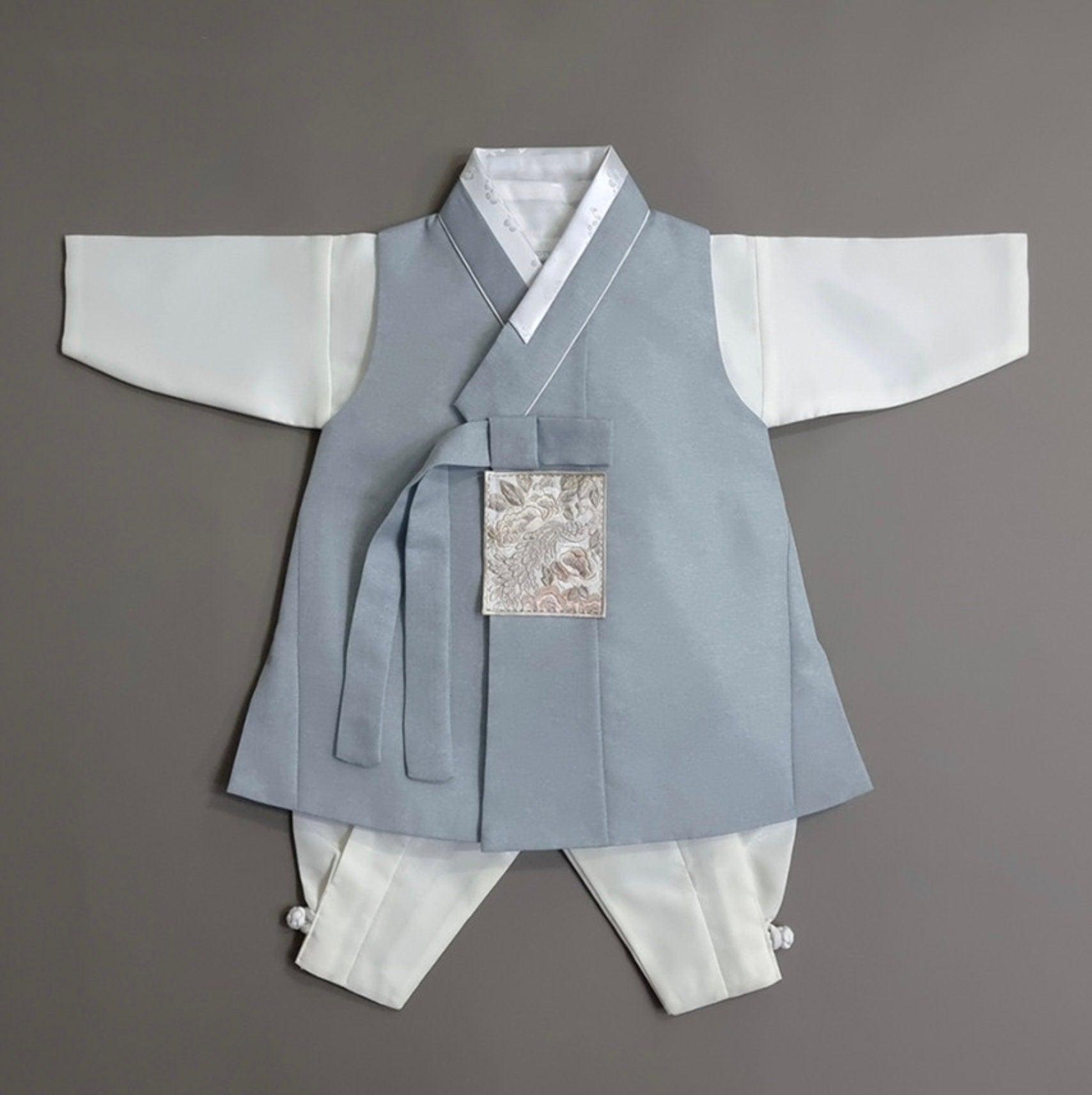 Jeongwoo D.Sky Solid Boy Hanbok (100D-15YR) - Native Korean