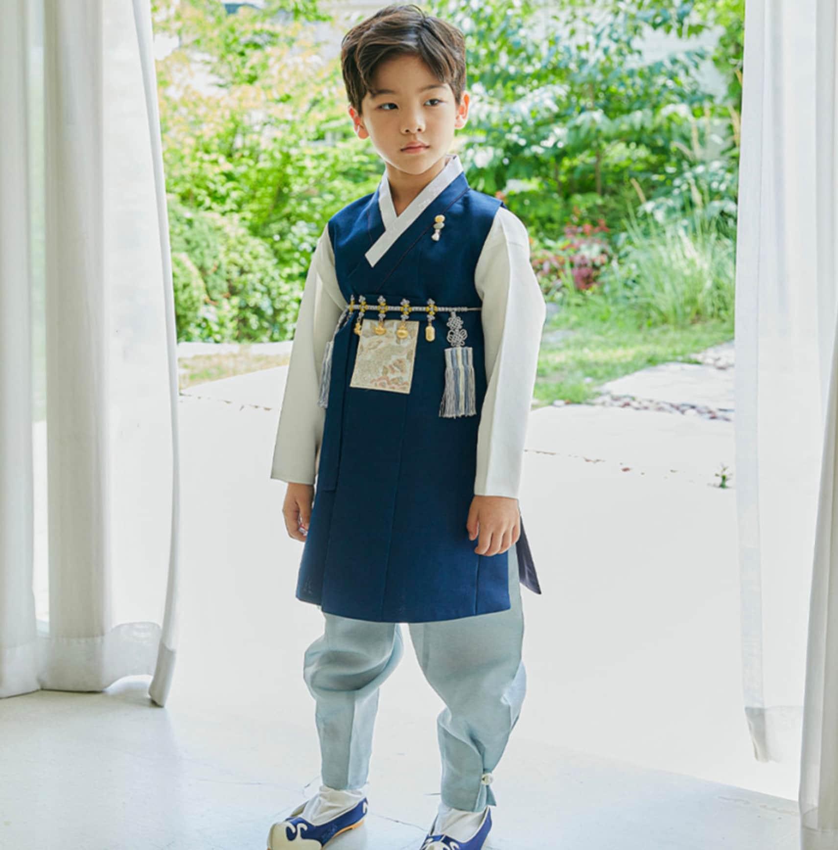 Jeongwoo Navy Solid Boy Hanbok (100D-15YR) - Native Korean