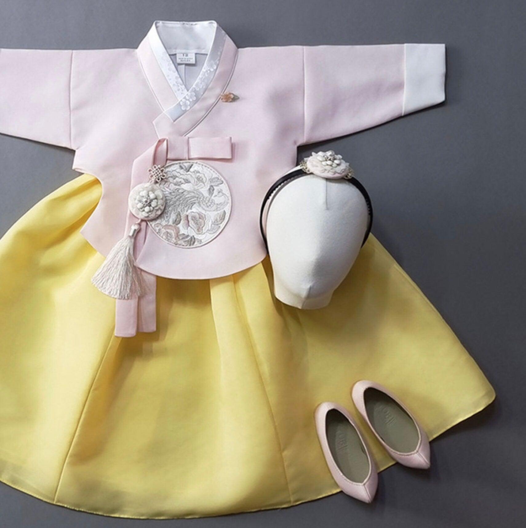 Jeongyun Yellow Skirt Girl Hanbok (100D-15YR) - Native Korean