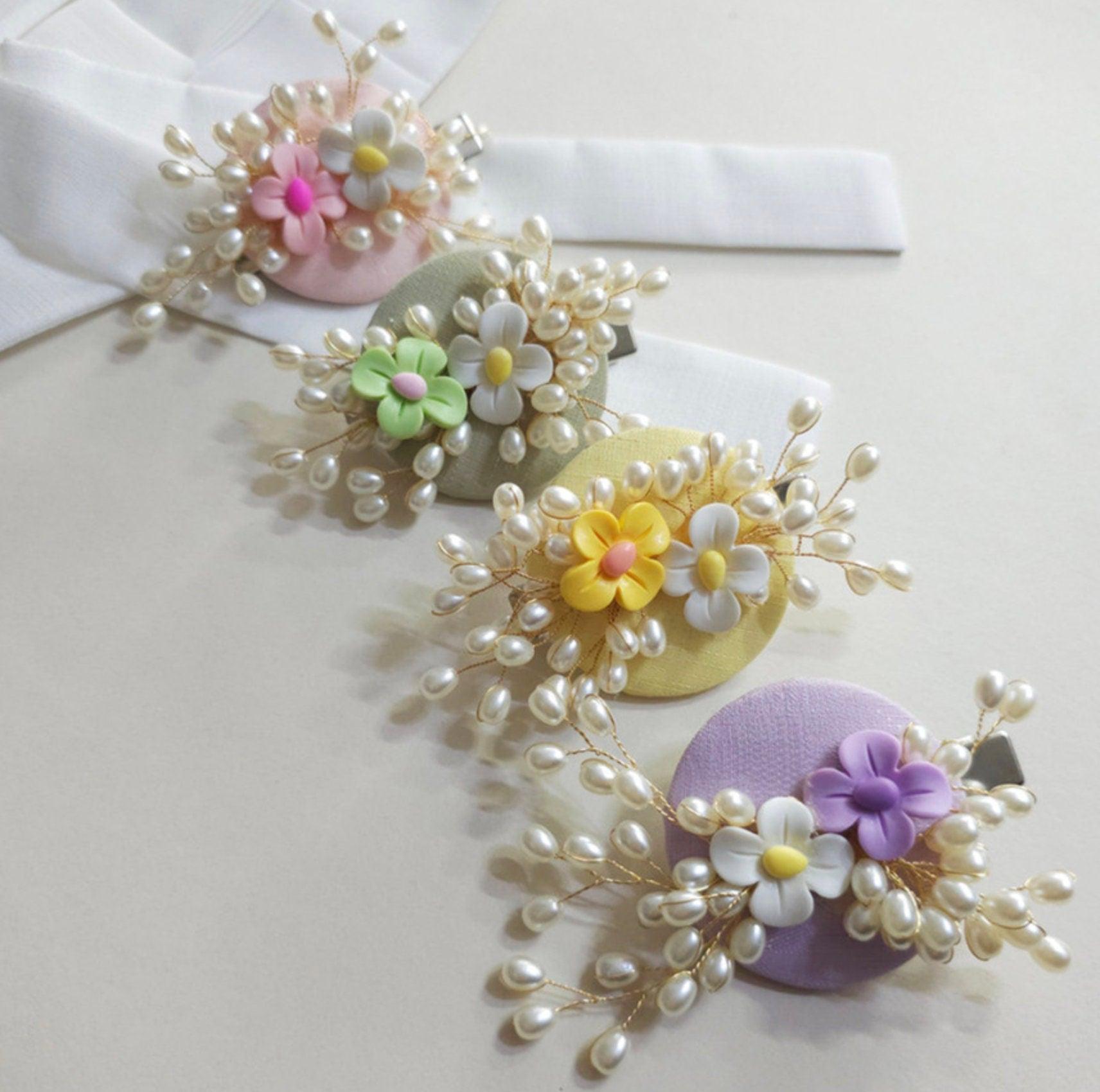 Lovely Floral Hairpin - Native Korean