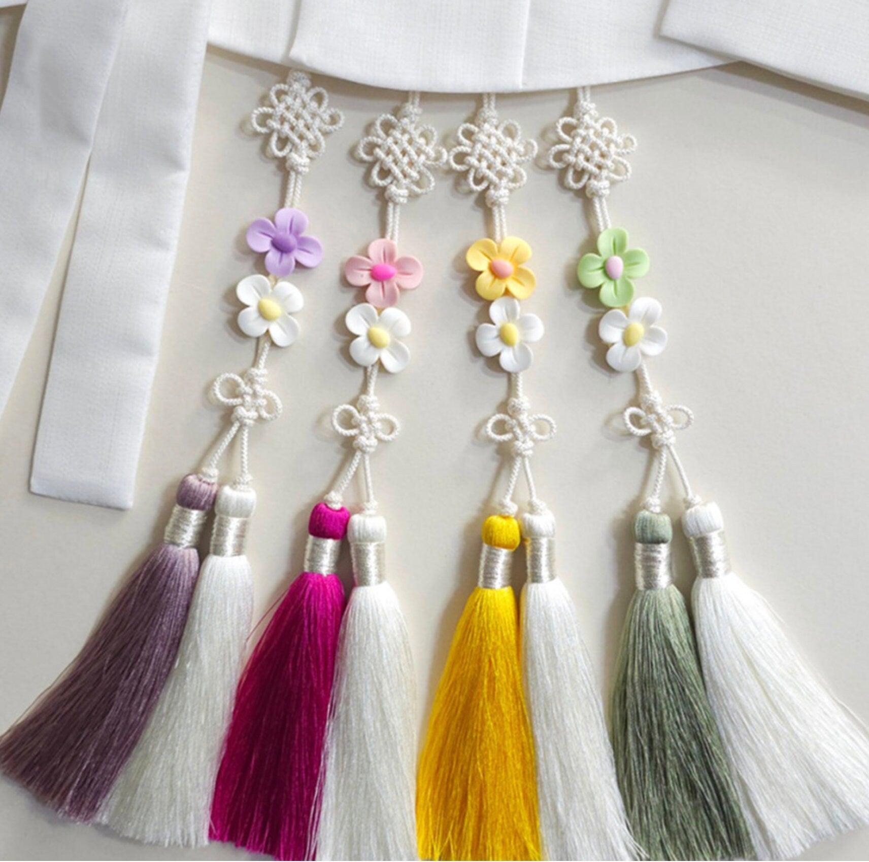 Norigae 2pcs buy - Clothes Accessories one Tassels Colorful Ornament Hanbok Classic Vintage Gift, TETEROT SALON 국화 매듭 외봉술 노리개 (2개 한셋트)