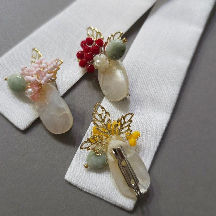 Mother of Pearl Button Brooch - Native Korean