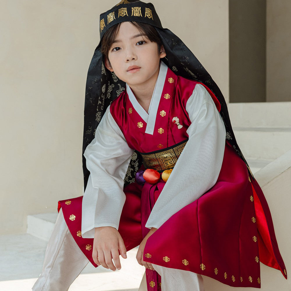 Doyoung Red Boy Hanbok (100D-10YR)