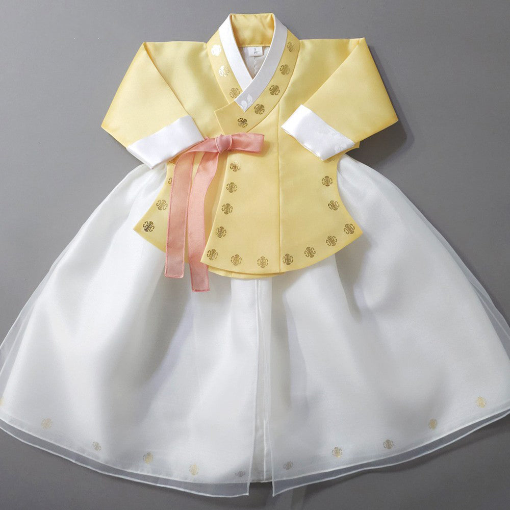 Doyu Dangui Ivory Girl Hanbok (100D-10YR)