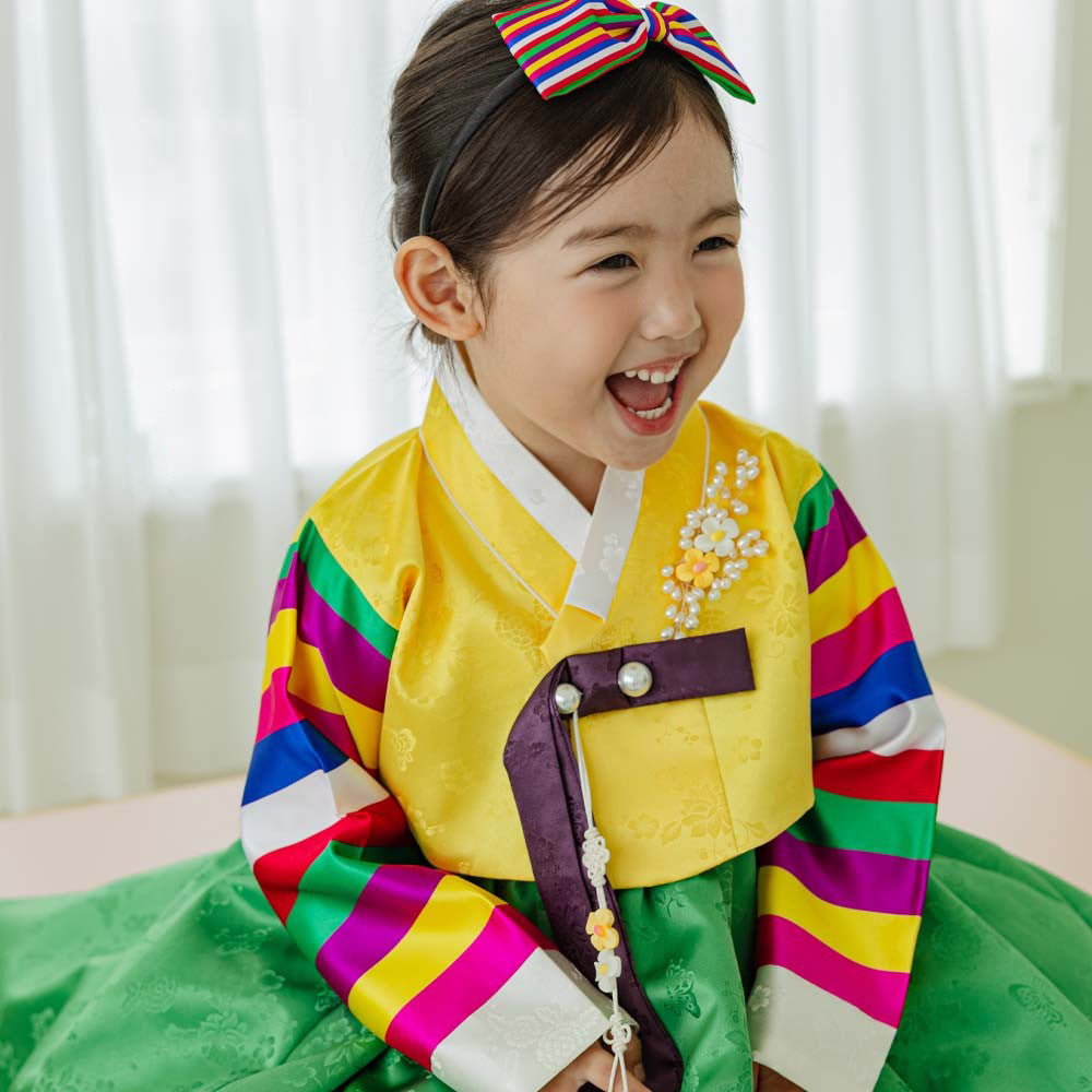 Seunju Yellow Jeogori Green Skirt Girl Hanbok (100D-10YR) - Native Korean