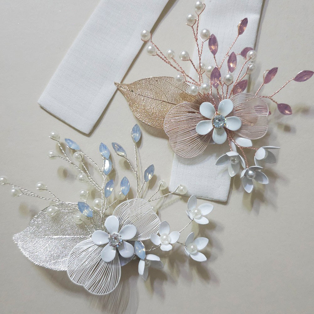 Elegant Floral Hairpin