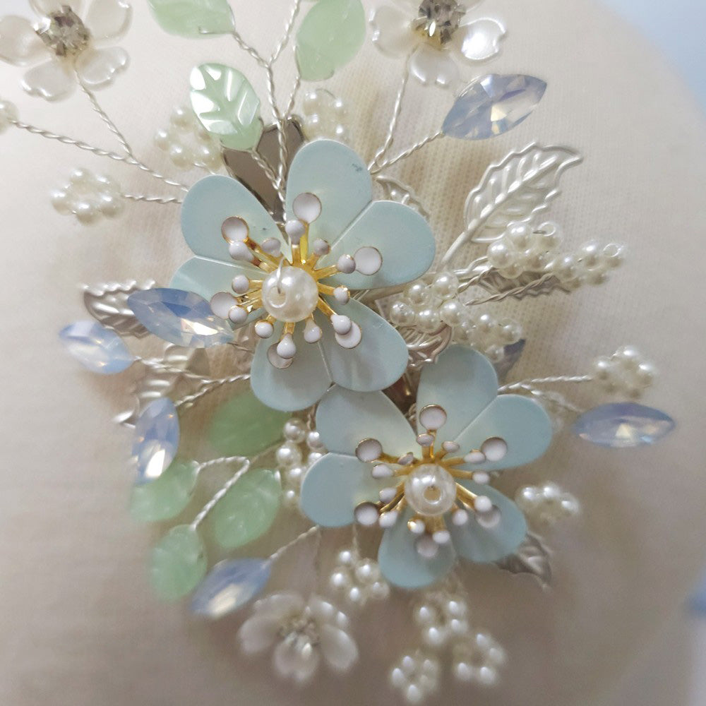 Pastel Pearls Floral Hairpin