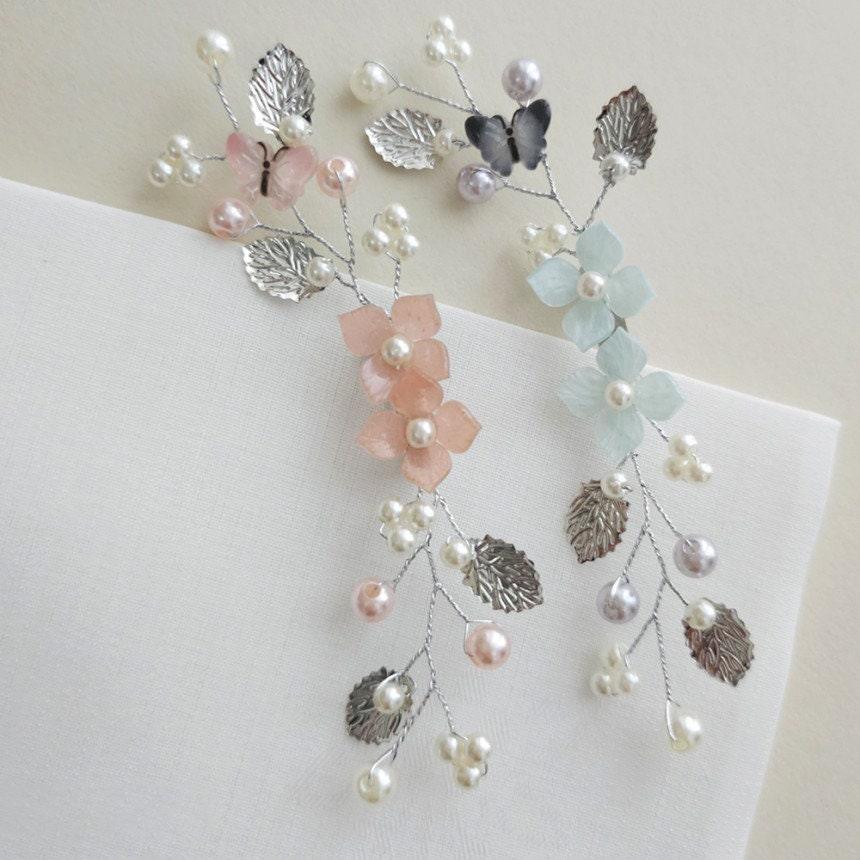 Pastel Dropping Flower Brooch - Native Korean