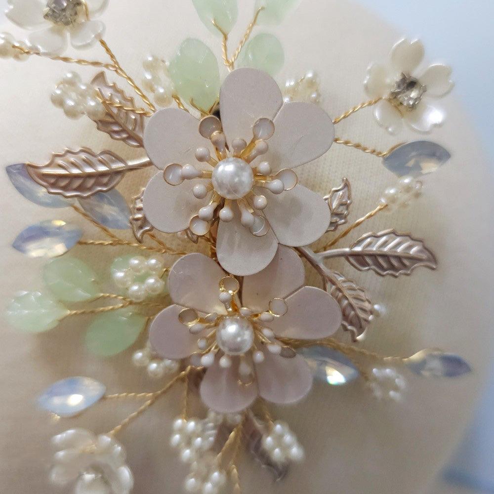 Pastel Pearls Floral Hairpin - Native Korean