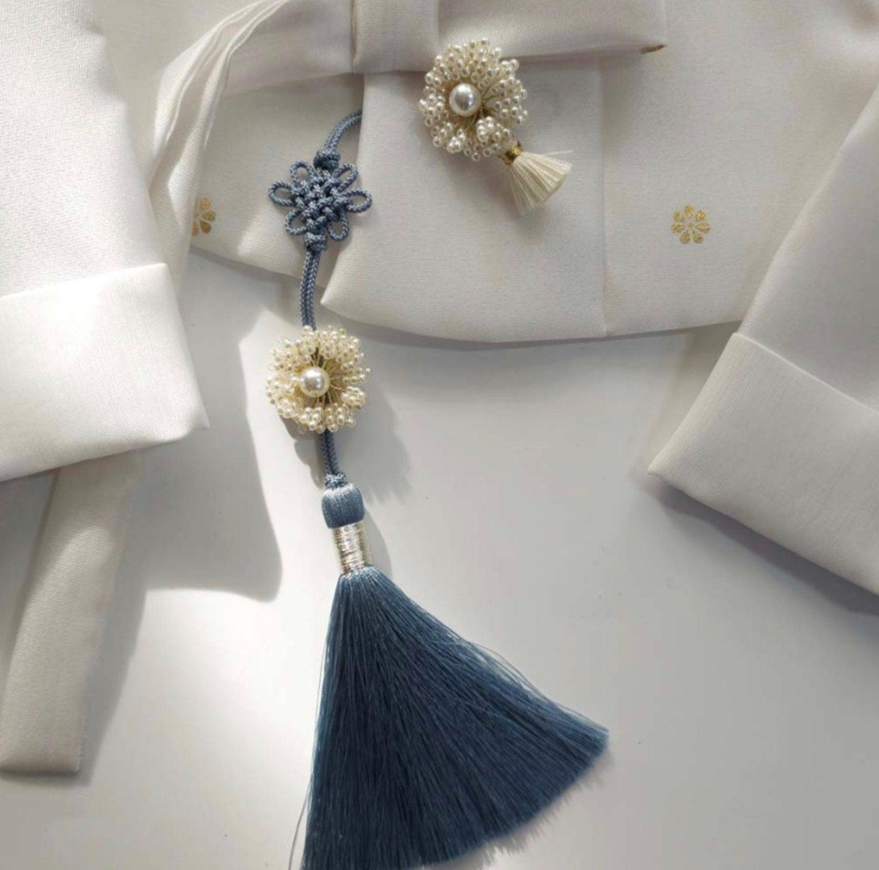 Pearl Floral Tassel Norigae - Native Korean