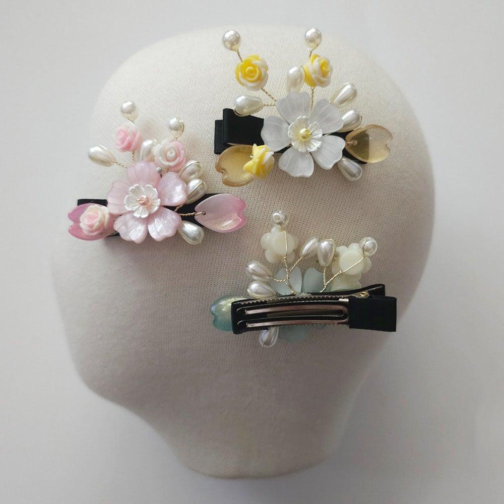 Pearls Floral Hairpin - Native Korean