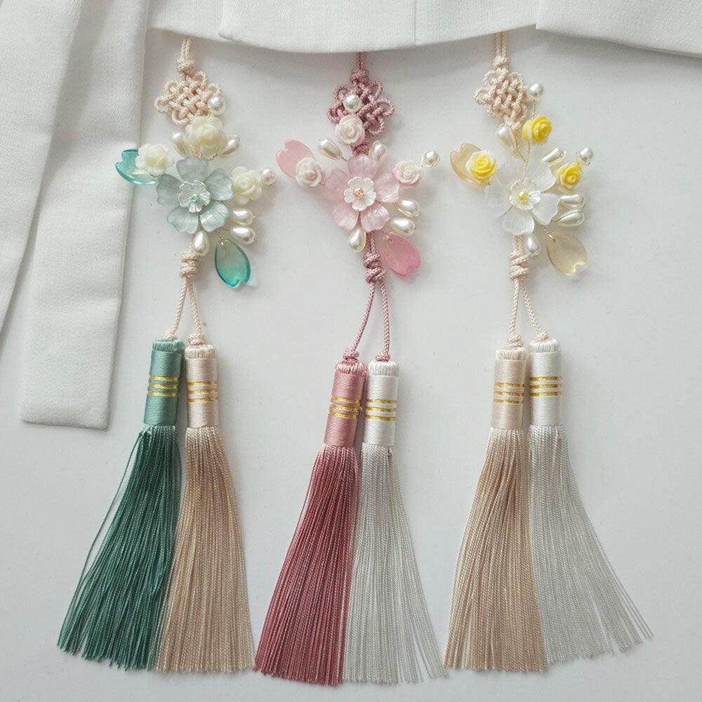 Pearls Floral Tassel Norigae - Native Korean