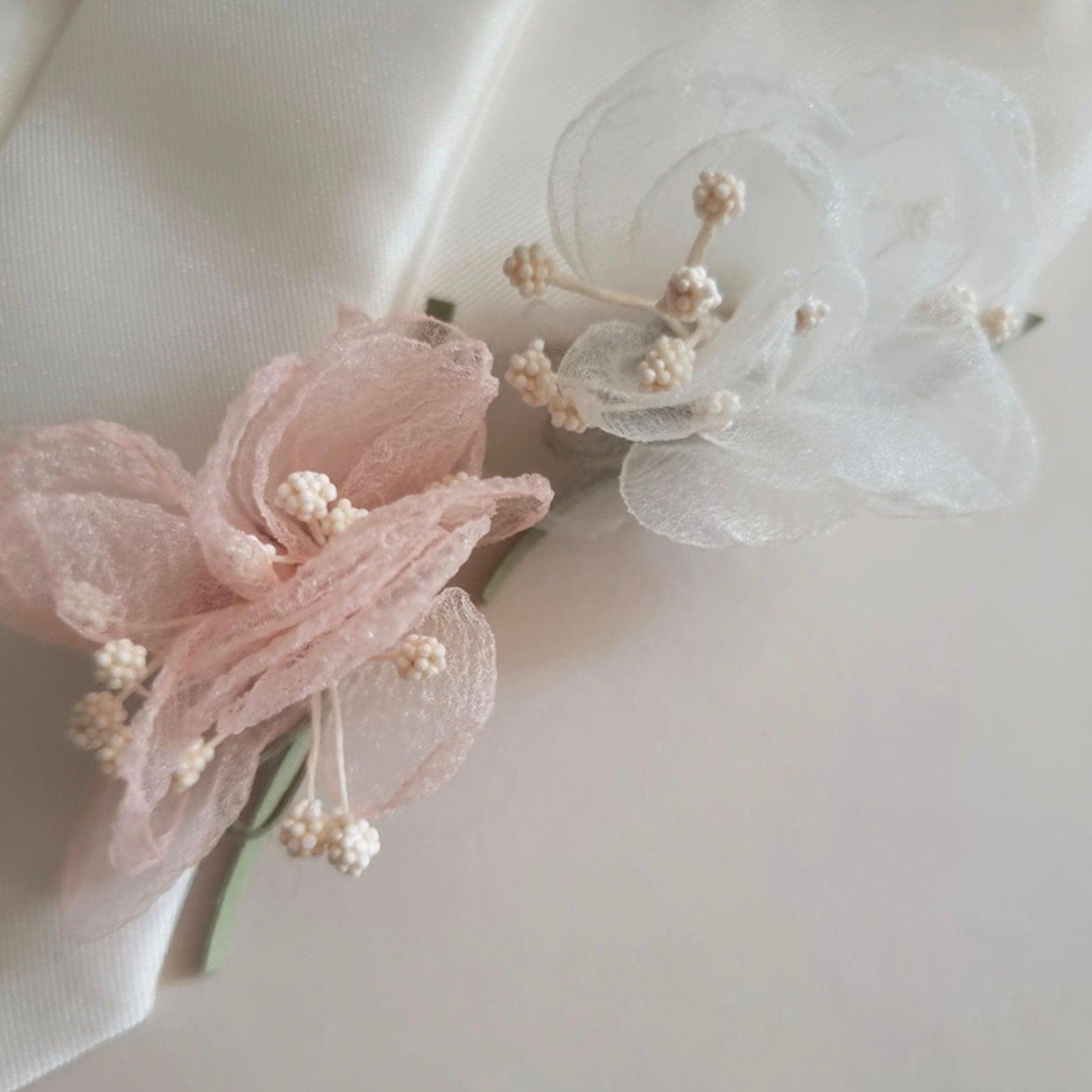 Romance Floral Brooch - Native Korean