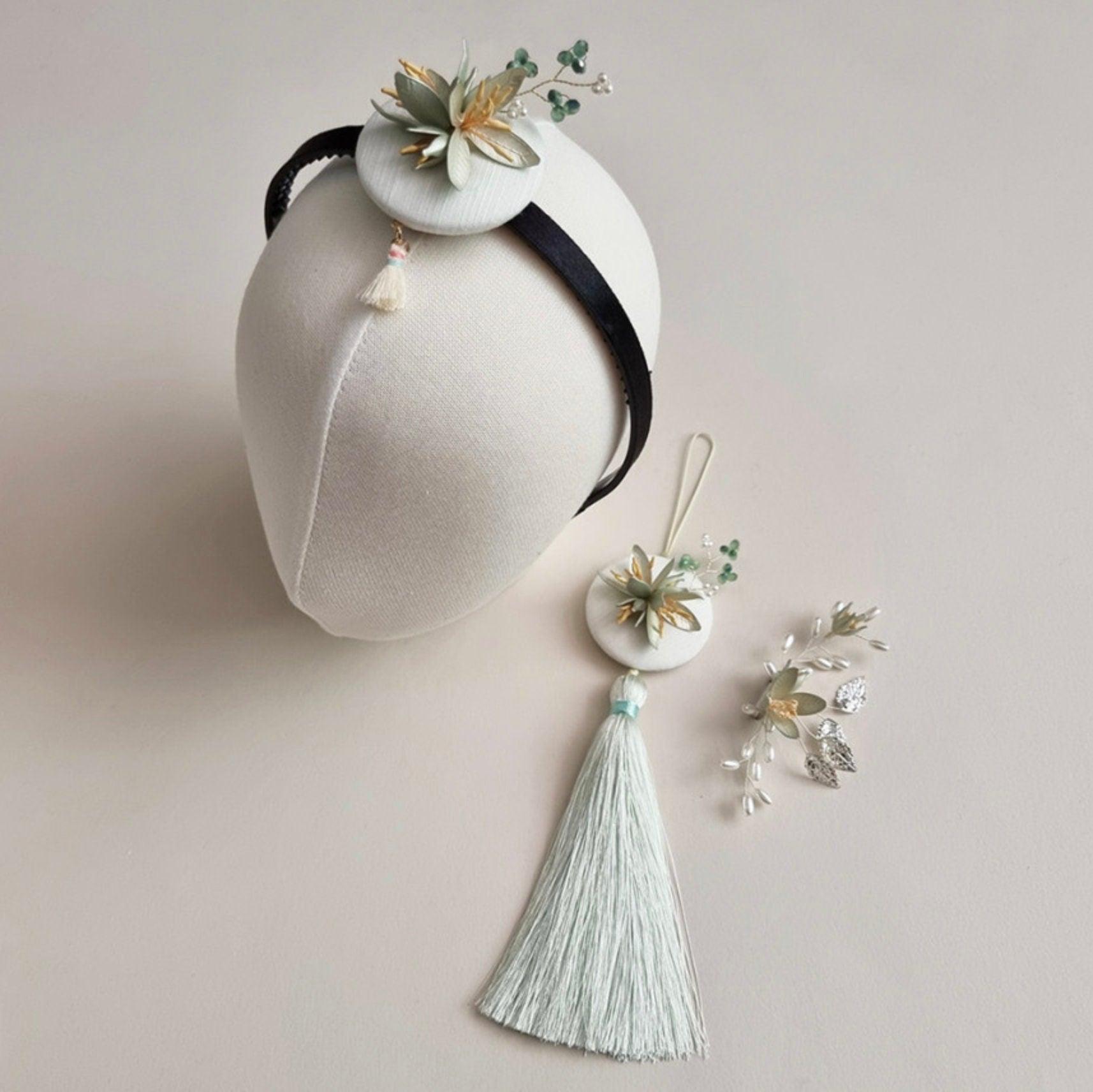 Rustic Floral Tassel Norigae - Native Korean