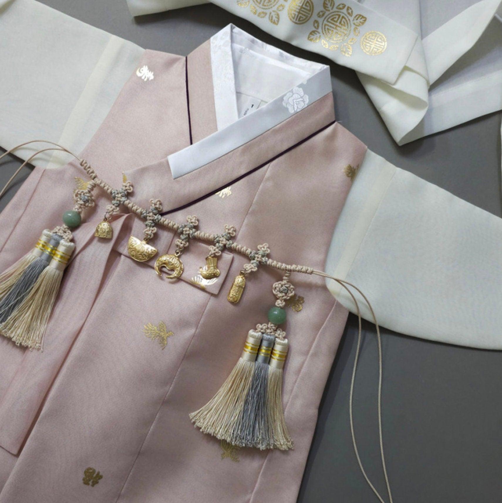 Suho Gold Pink-Beige Boy Hanbok (100D-12YR) - Native Korean