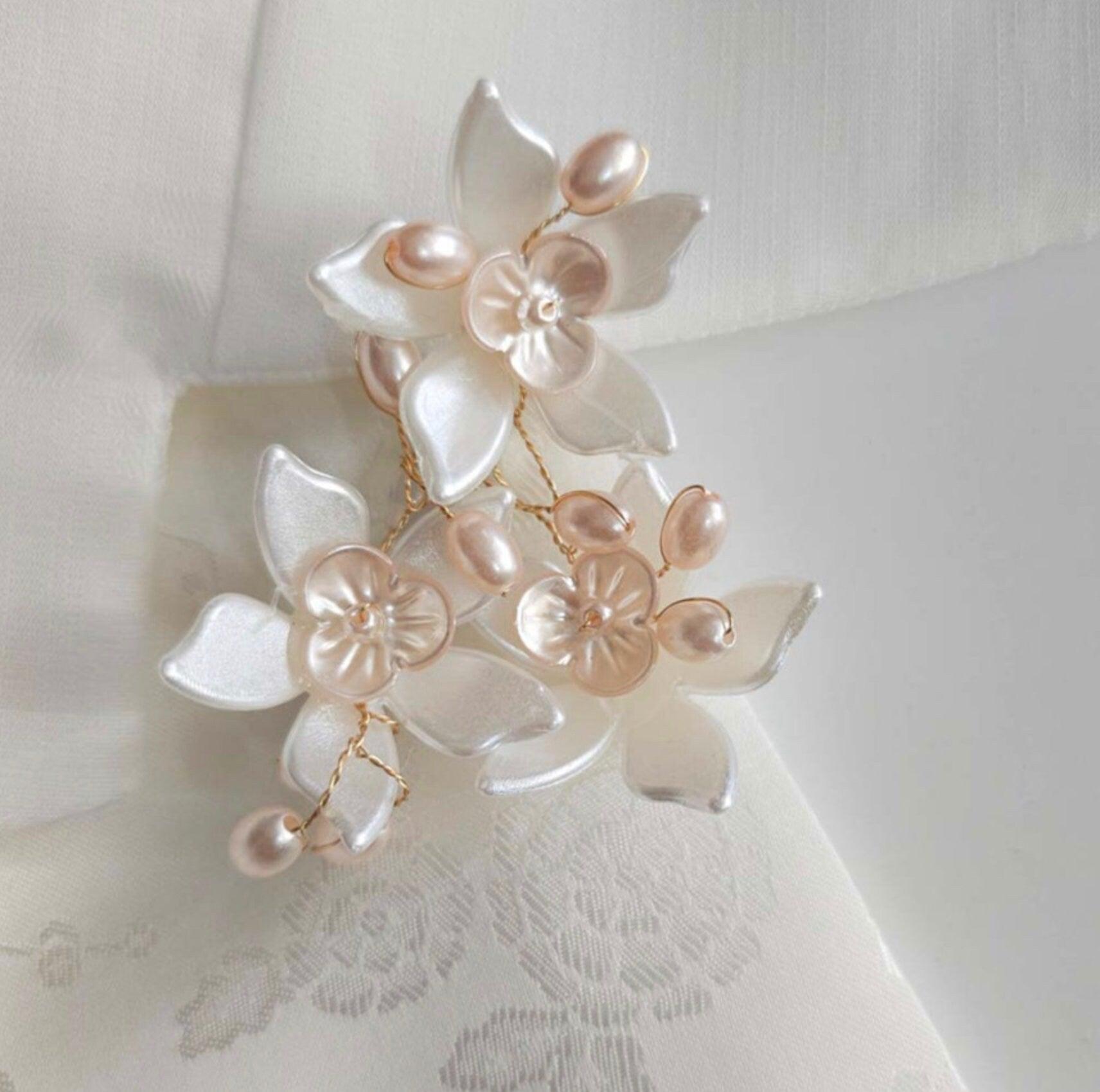 Trio Pearl Floral Brooch - Native Korean