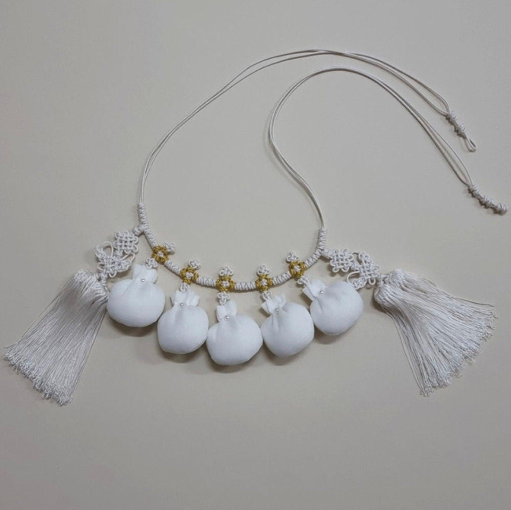 White Cushion Knot Tassel Belt - Native Korean