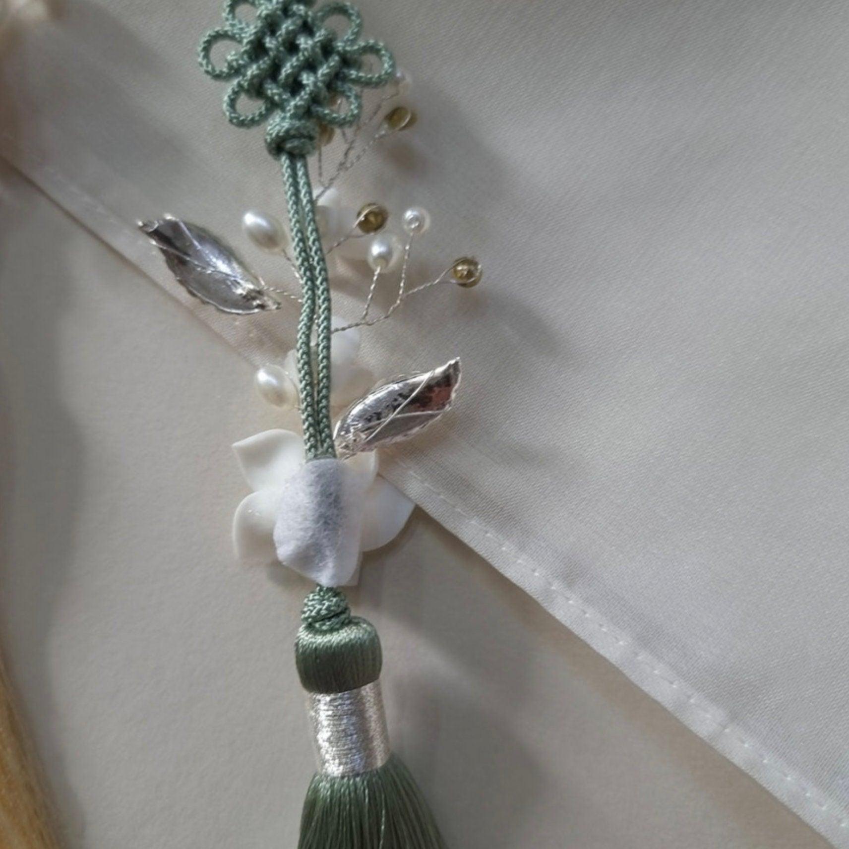 White Floral Tassel Norigae - Native Korean