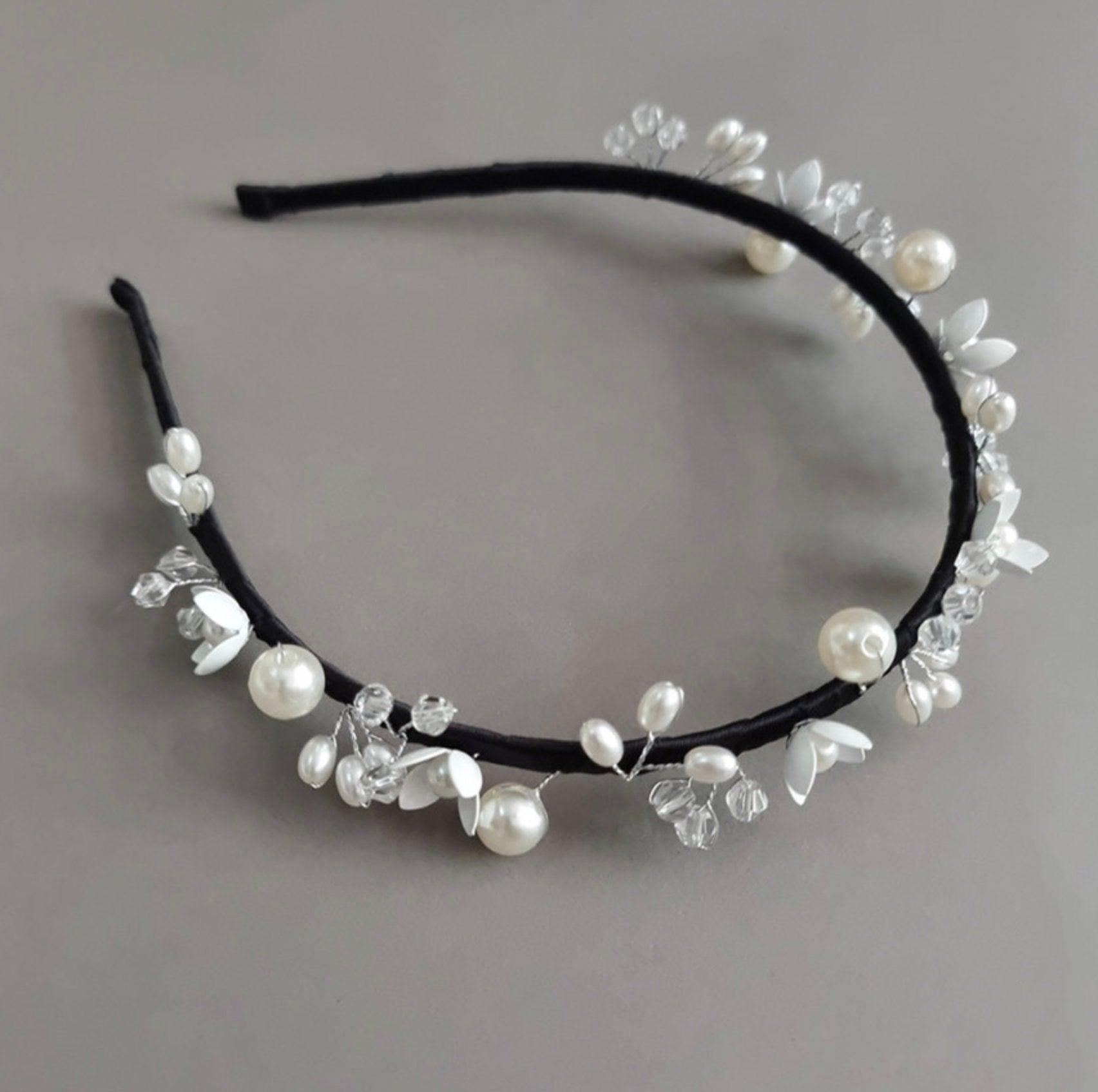 White Pearl Floral Headband - Native Korean