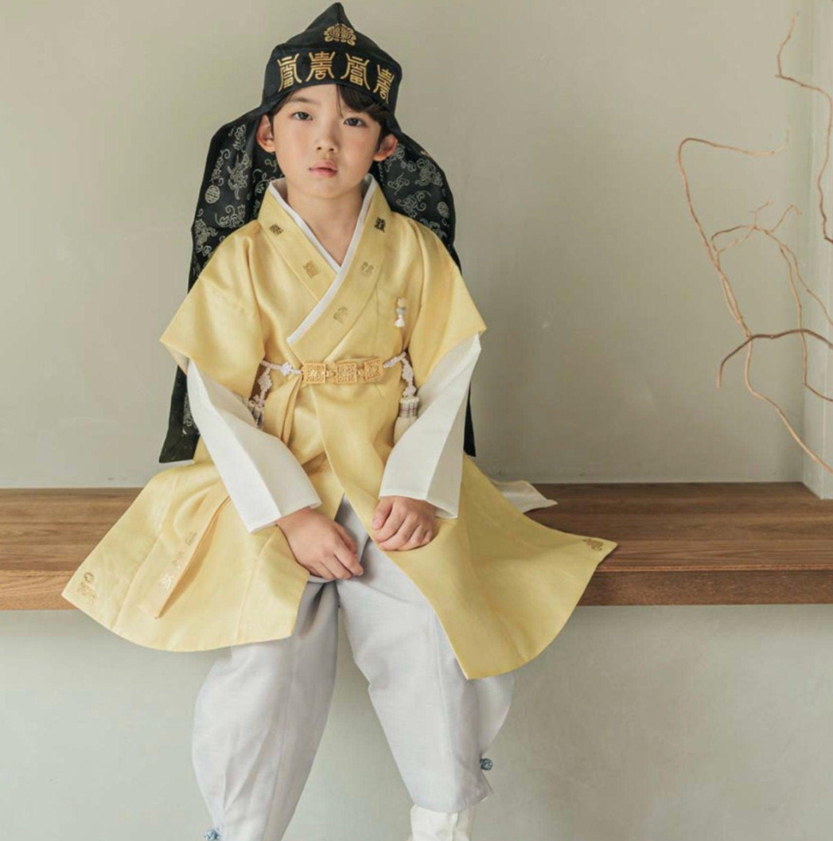 Woo Yellow Boy Hanbok (100D-10YR) - Native Korean