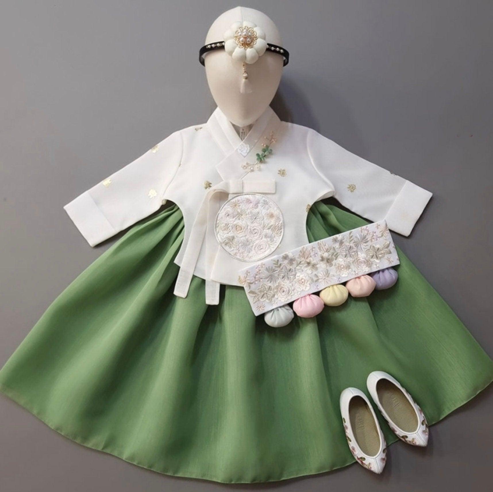 Yebon Ivory Green Girl Hanbok (100D-12YR) - Native Korean