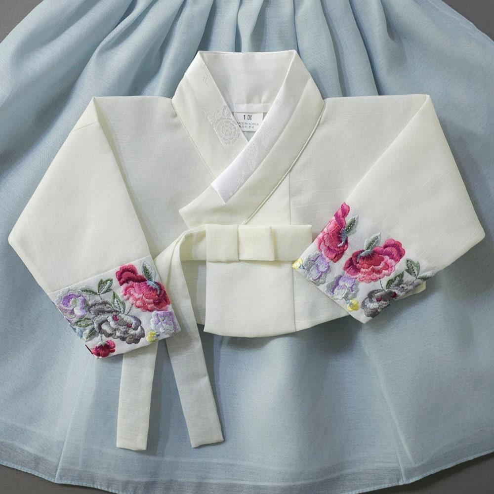 Yedong Embroidery Sky Girl Hanbok(100D-15YR) - Native Korean