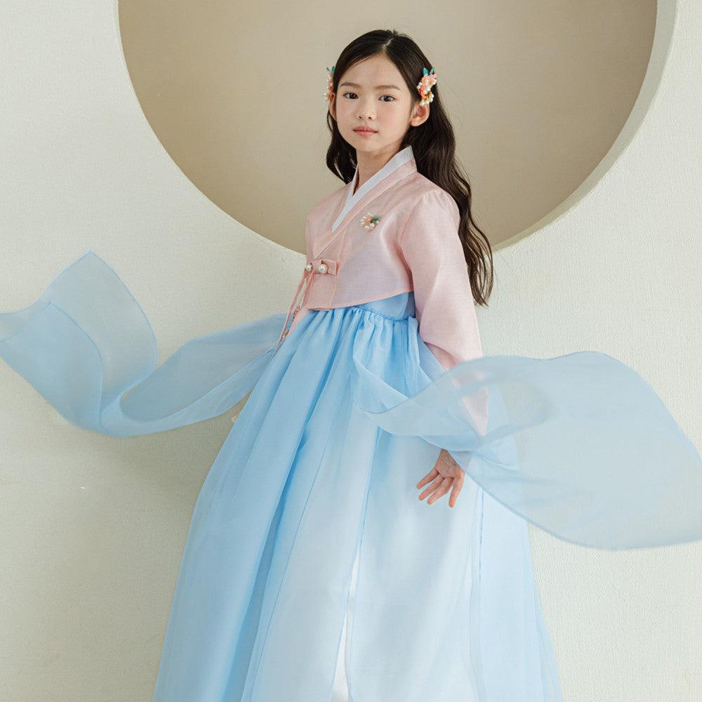 Youl Flared Sky Girl Hanbok (100D-15YR) - Native Korean