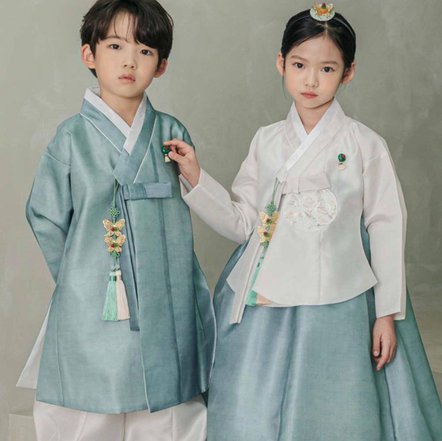 Yuhee Dangui Green Girl Hanbok (100D-15YR) - Native Korean