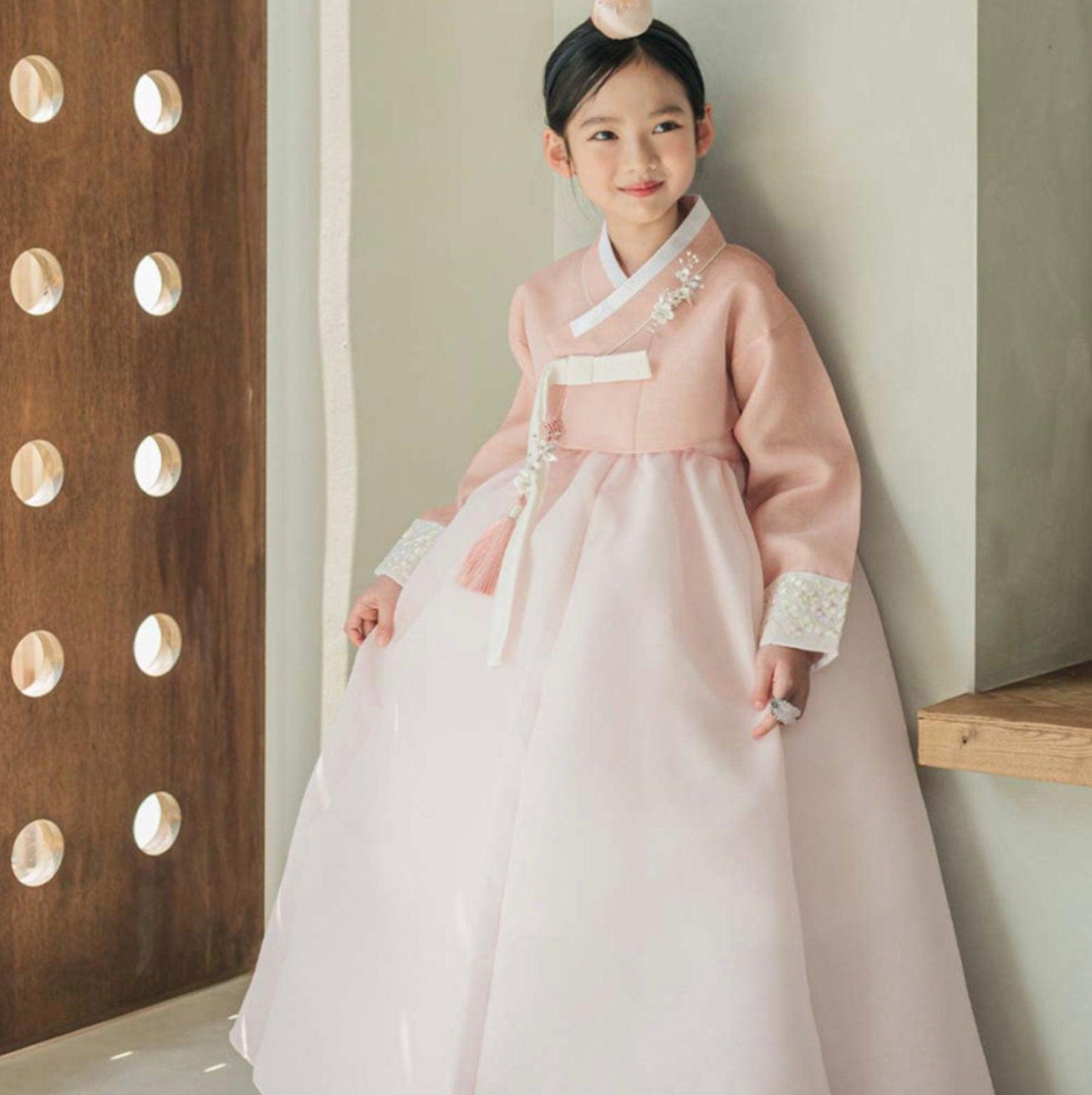 Yujin Coral L.Pink Girl Hanbok (100D-15YR) - Native Korean