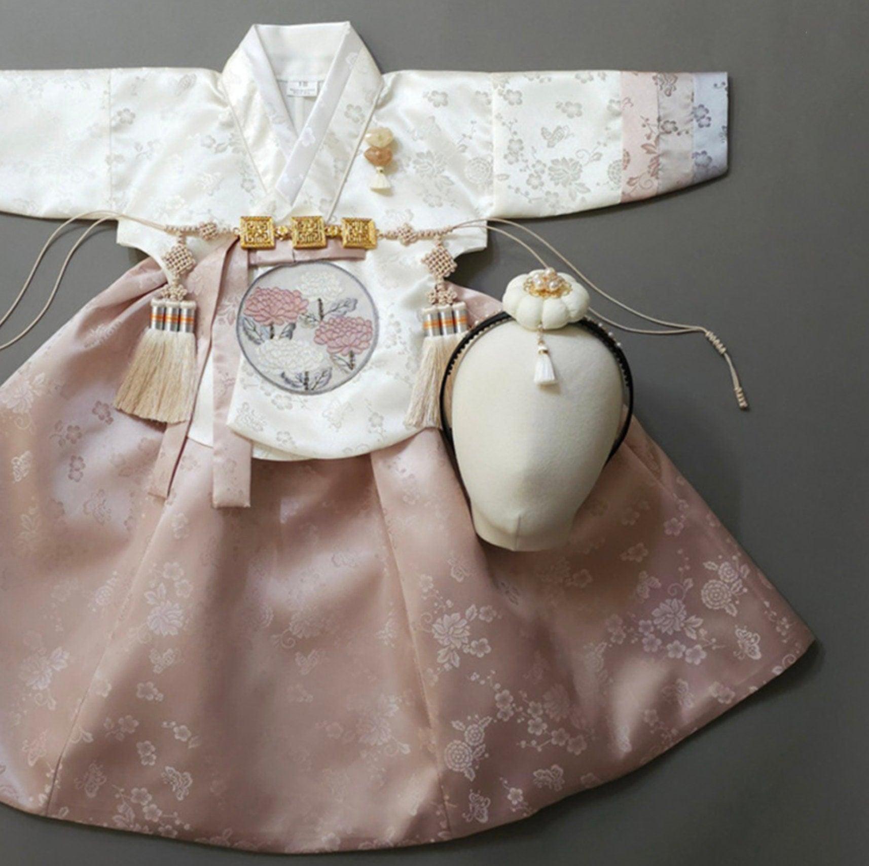 Yunjae Beige Pink Skirt Girl Hanbok (100D-15YR) - Native Korean