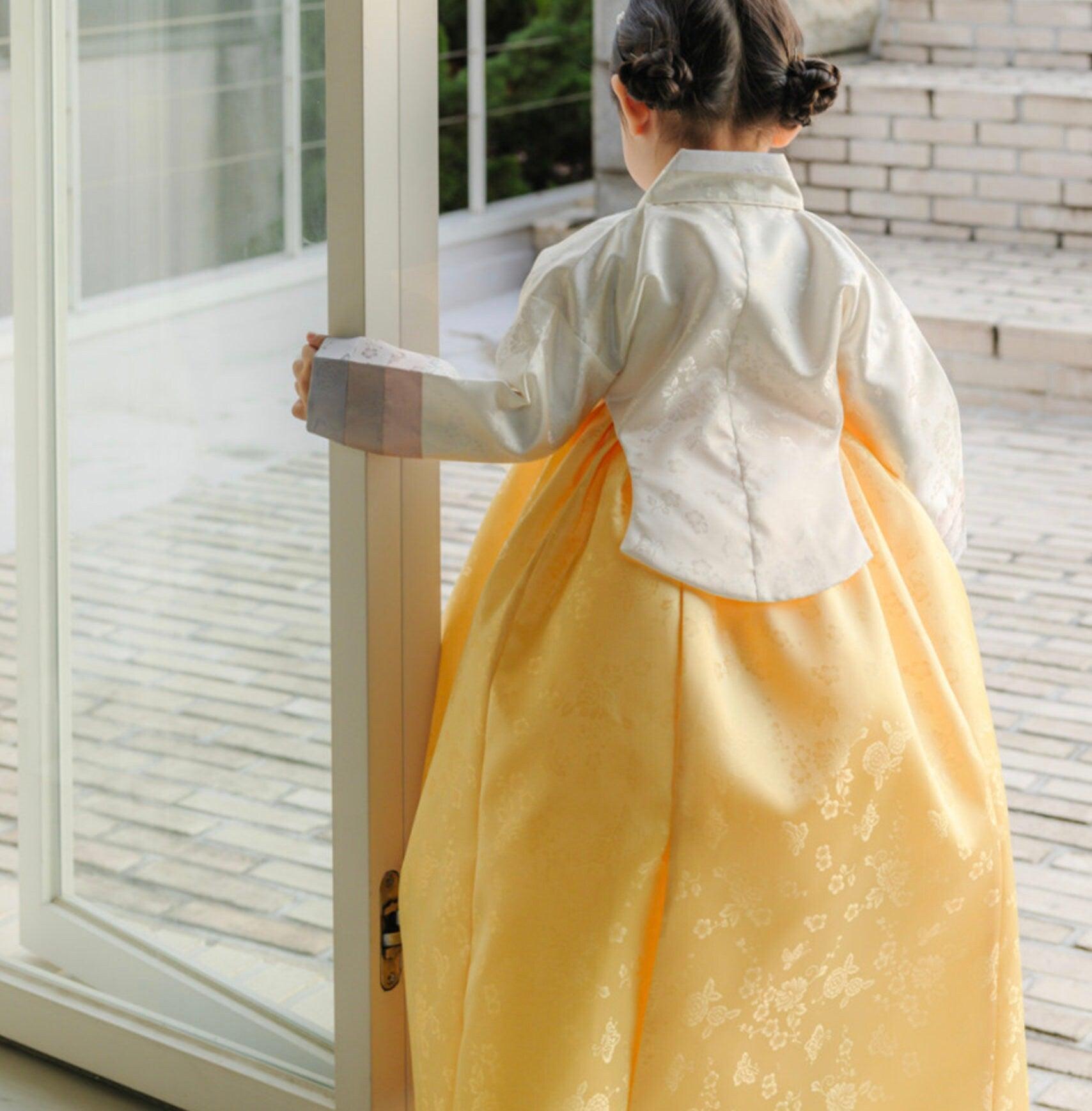 Yunjae Dangui Yellow Skirt Hanbok (100D-15YR) - Native Korean