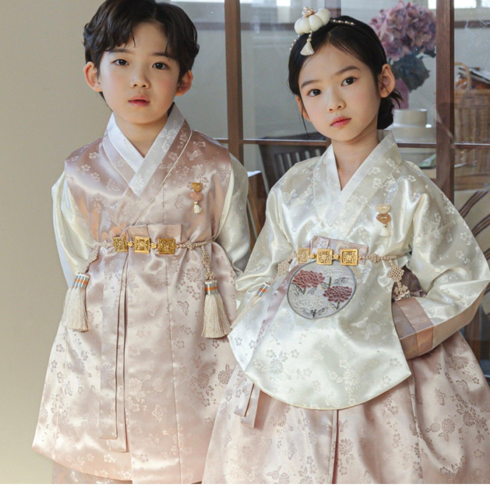 Yunjae Dangui B.Pink Girl Hanbok (100D-15YR) - Native Korean