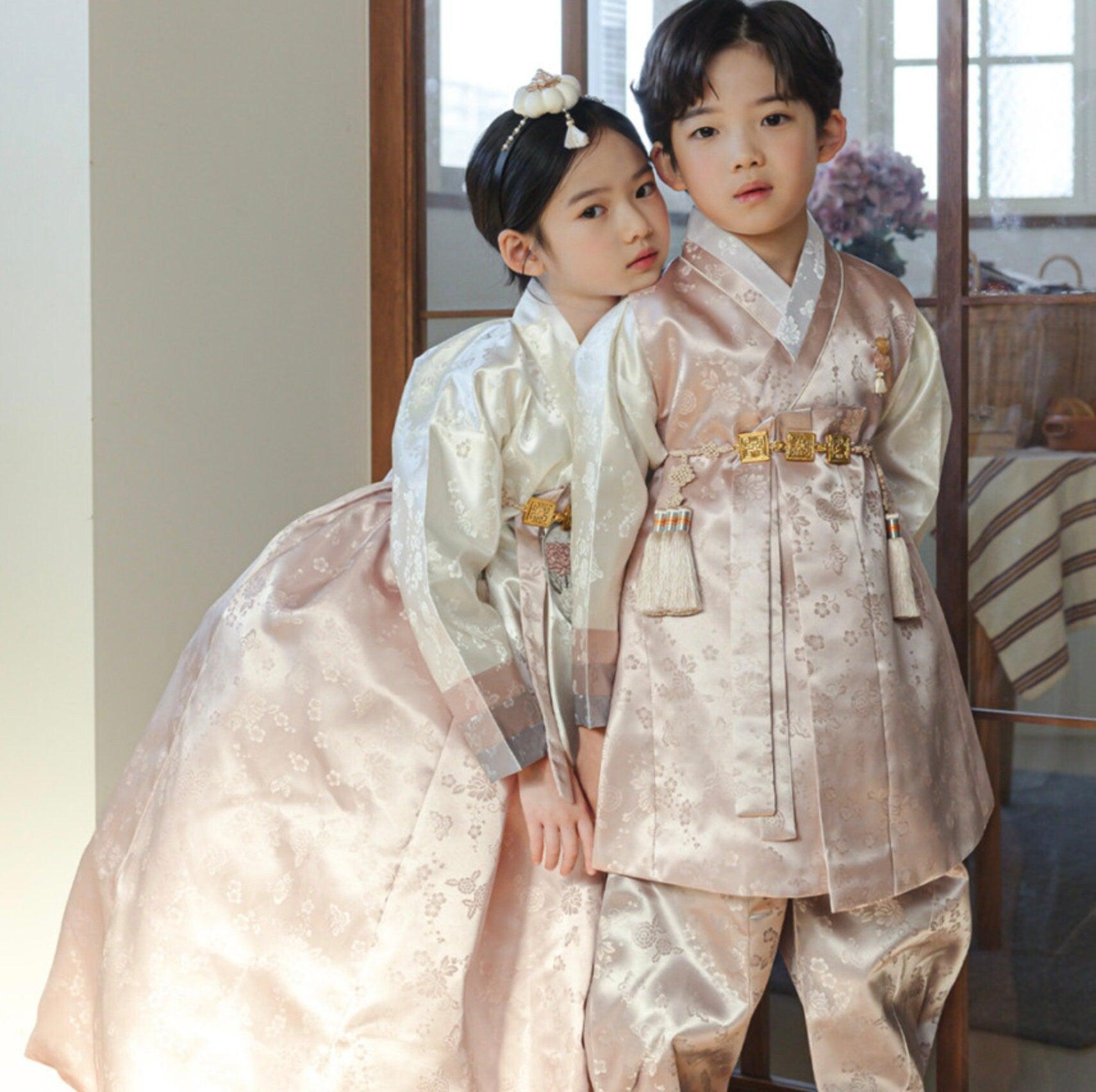 Yunjae Dangui B.Pink Girl Hanbok (100D-15YR) - Native Korean