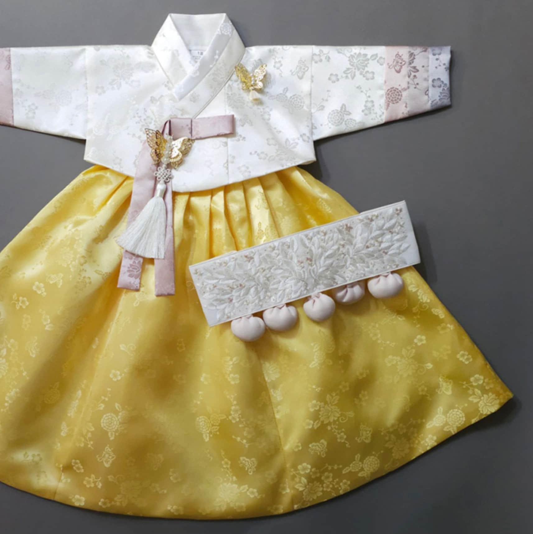 Yunjae Yellow Skirt Girl Hanbok (100D-15YR) - Native Korean