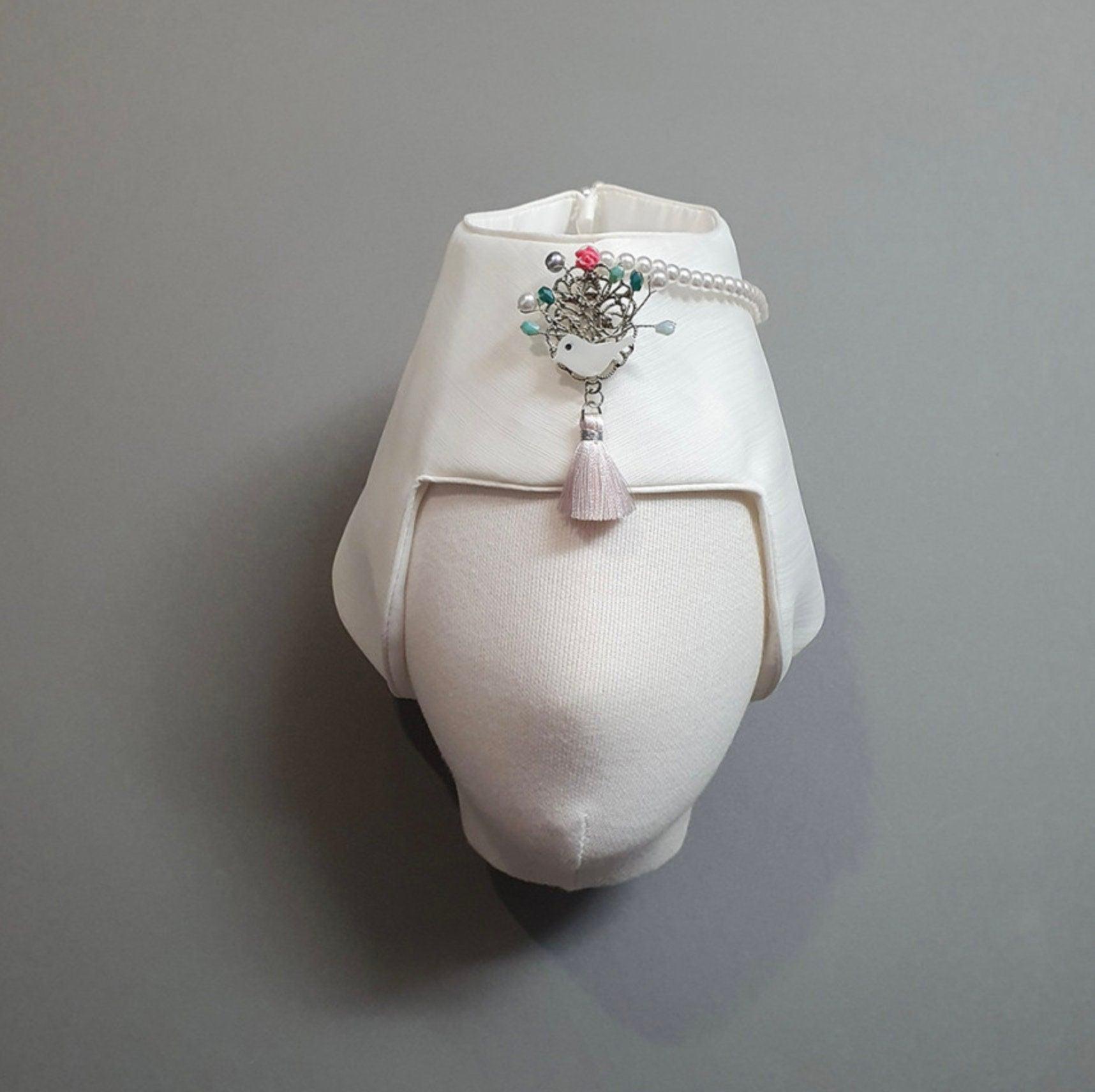 Beads Bird White Jobawi (XS, S) - Native Korean