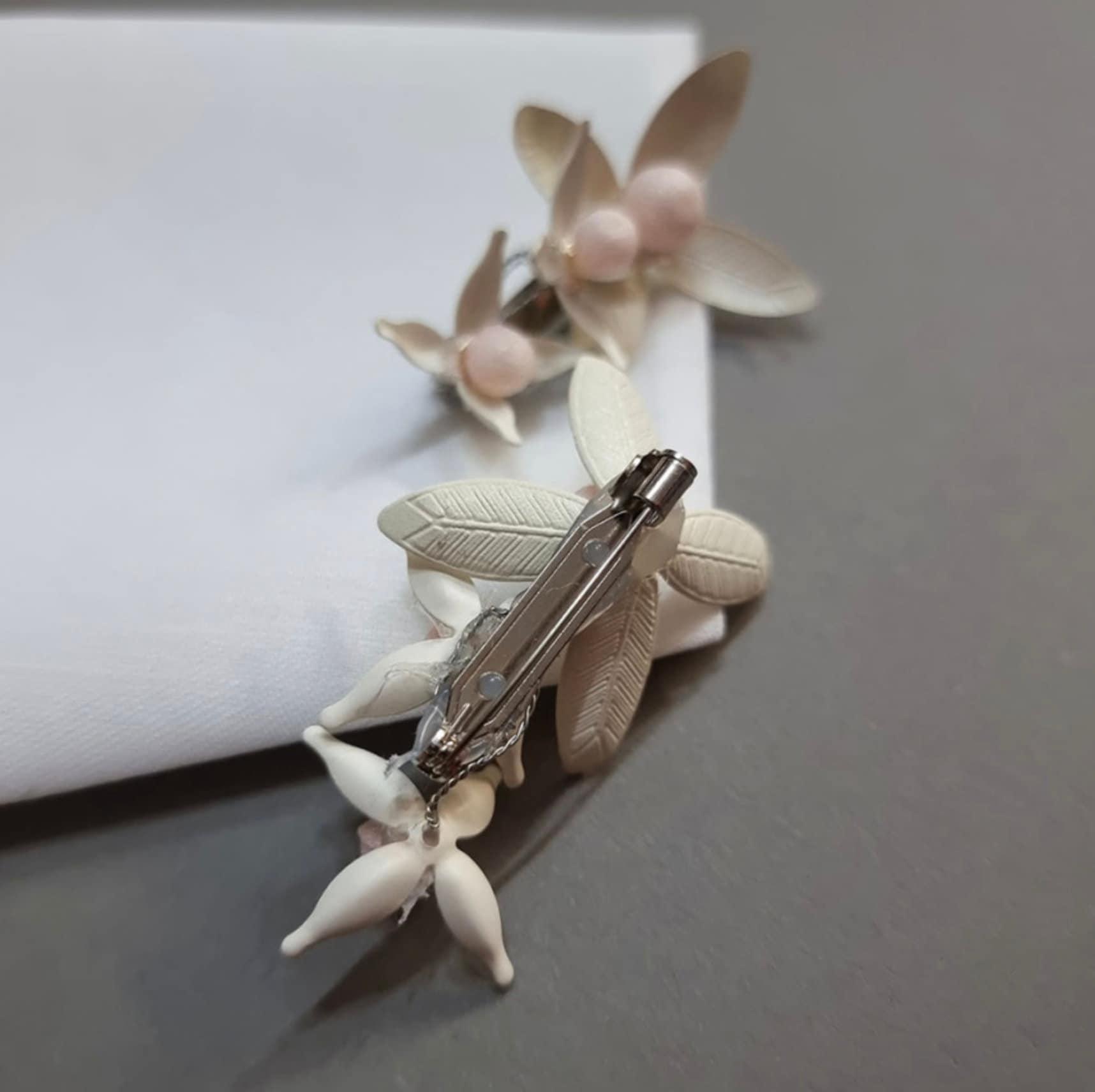 Beige Flower Brooch - Native Korean