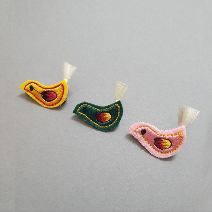 Bird Embroidery Brooch - Native Korean